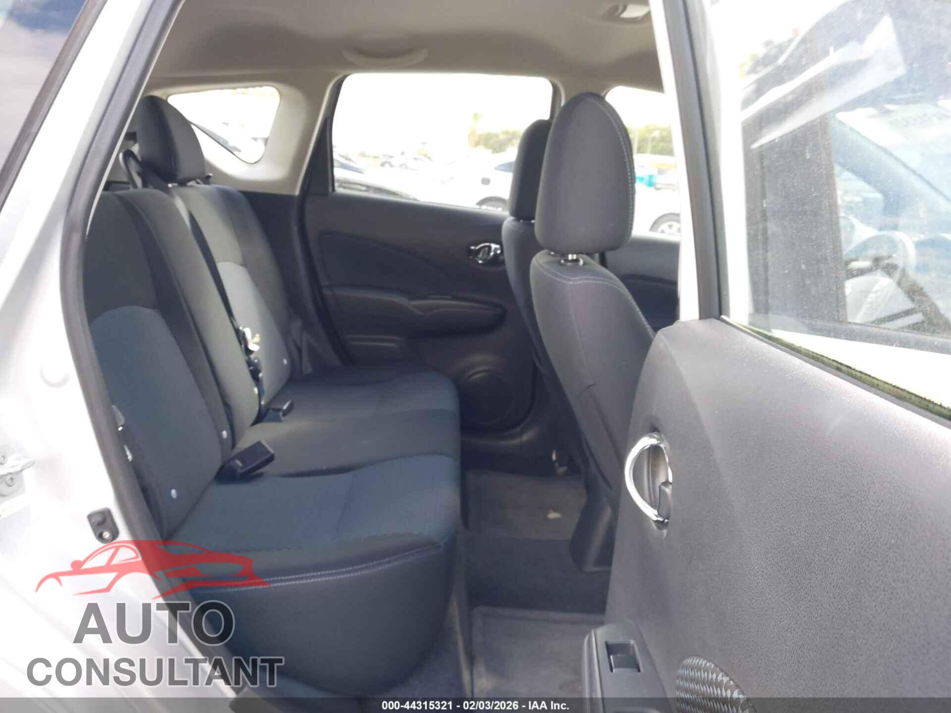 NISSAN VERSA NOTE 2015 - 3N1CE2CP4FL402508