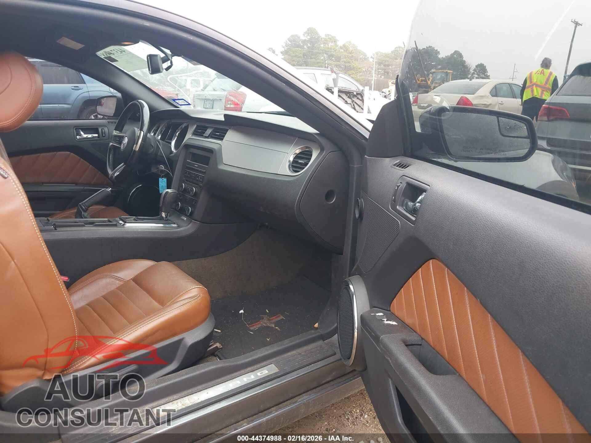 FORD MUSTANG 2013 - 1ZVBP8AM4D5262226
