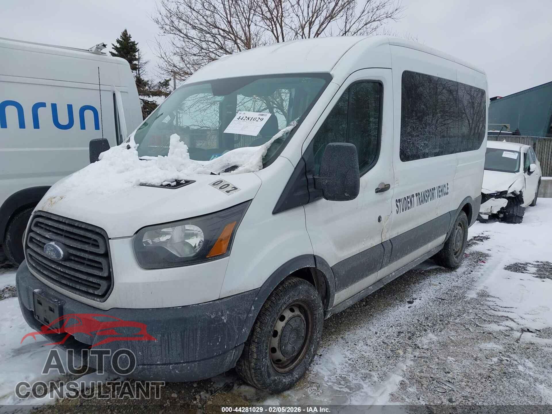 FORD TRANSIT-150 2015 - 1FMZK1CM7FKB00742