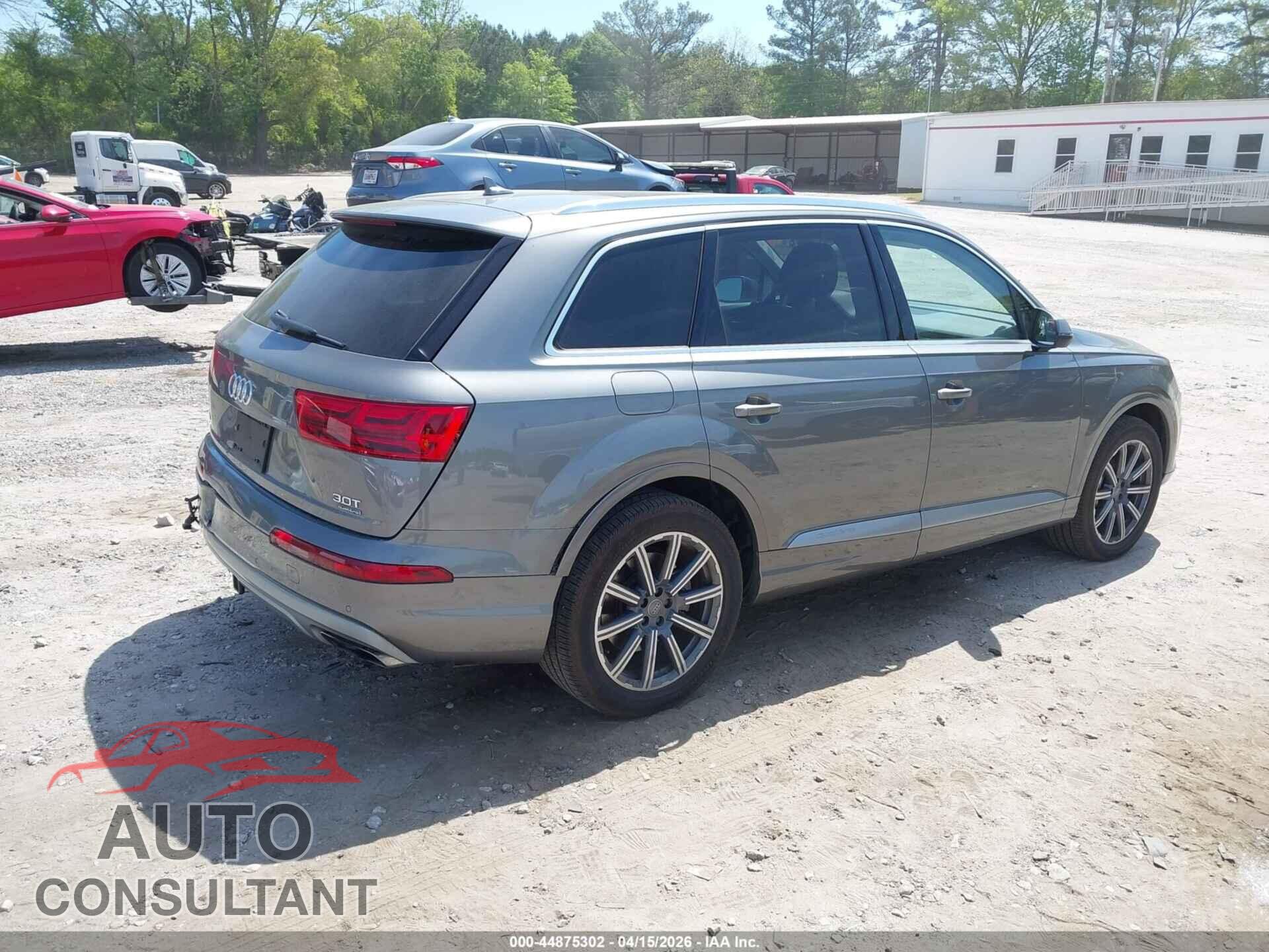 AUDI Q7 2017 - WA1VAAF71HD007793