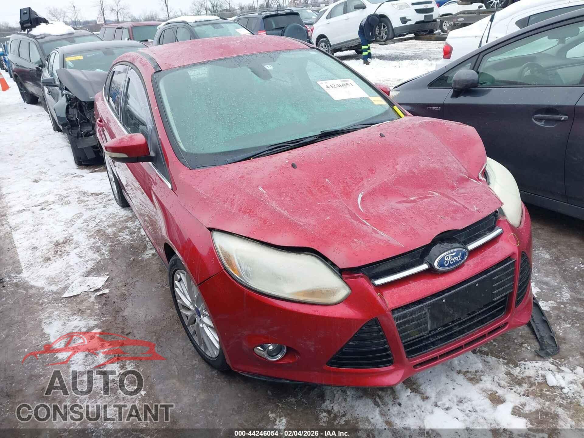 FORD FOCUS 2012 - 1FAHP3H24CL214830