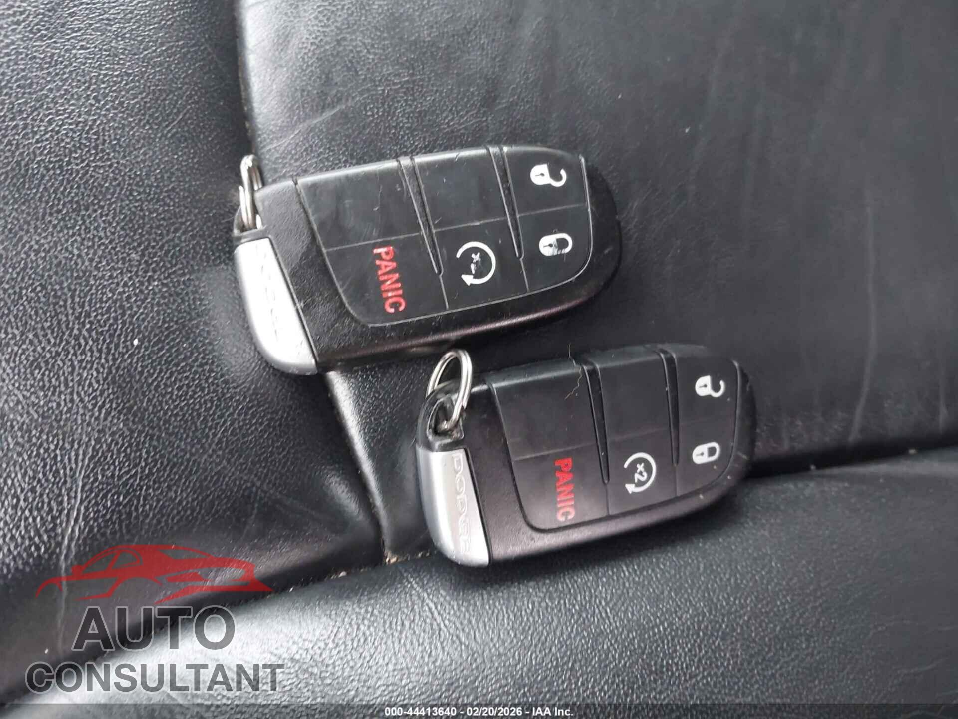 DODGE JOURNEY 2013 - 3C4PDCDGXDT592091
