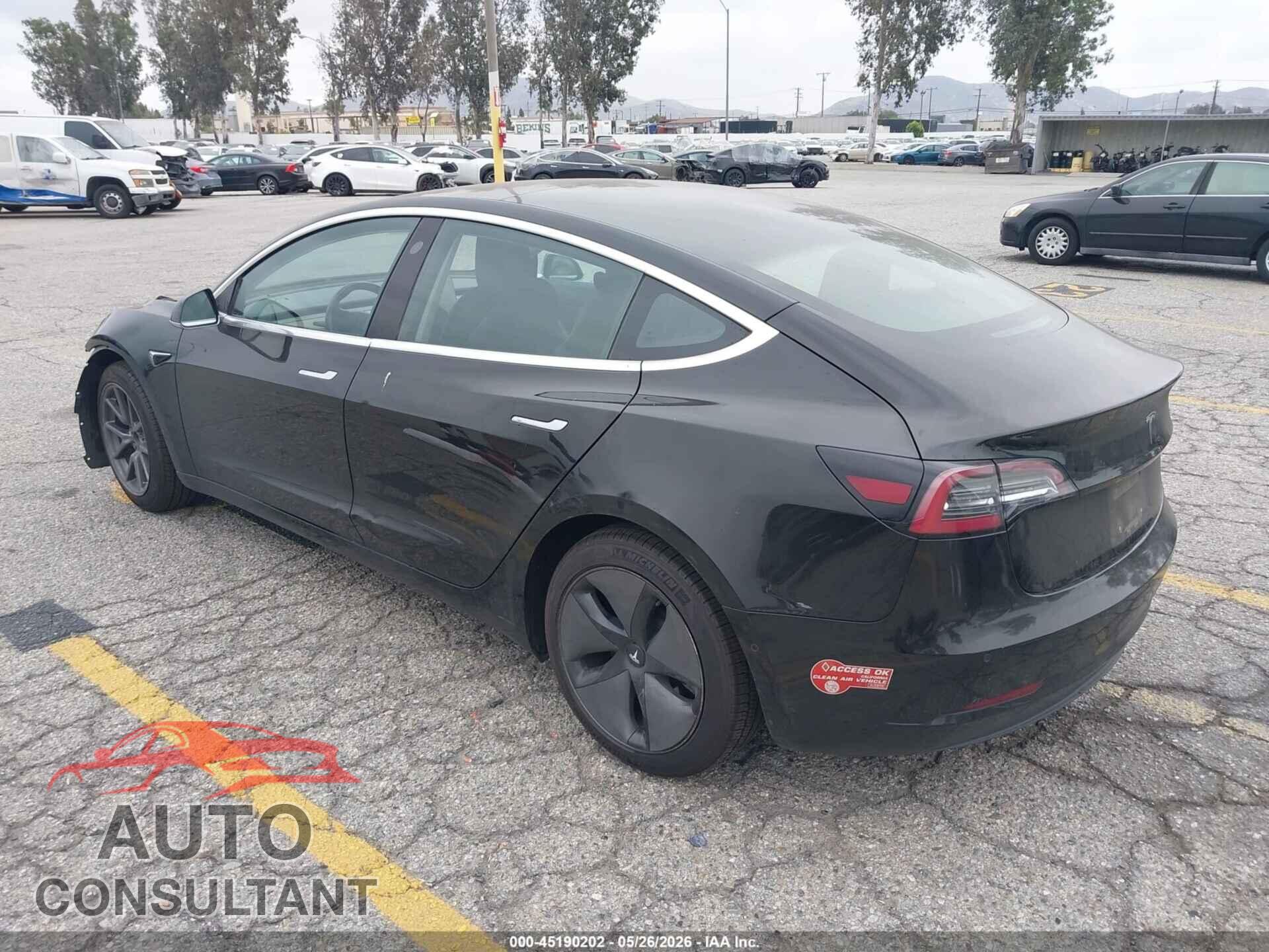TESLA MODEL 3 2018 - 5YJ3E1EA7JF045526