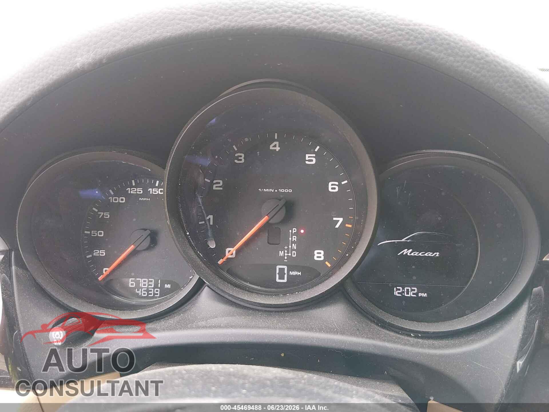 PORSCHE MACAN 2017 - WP1AA2A5XHLB03393