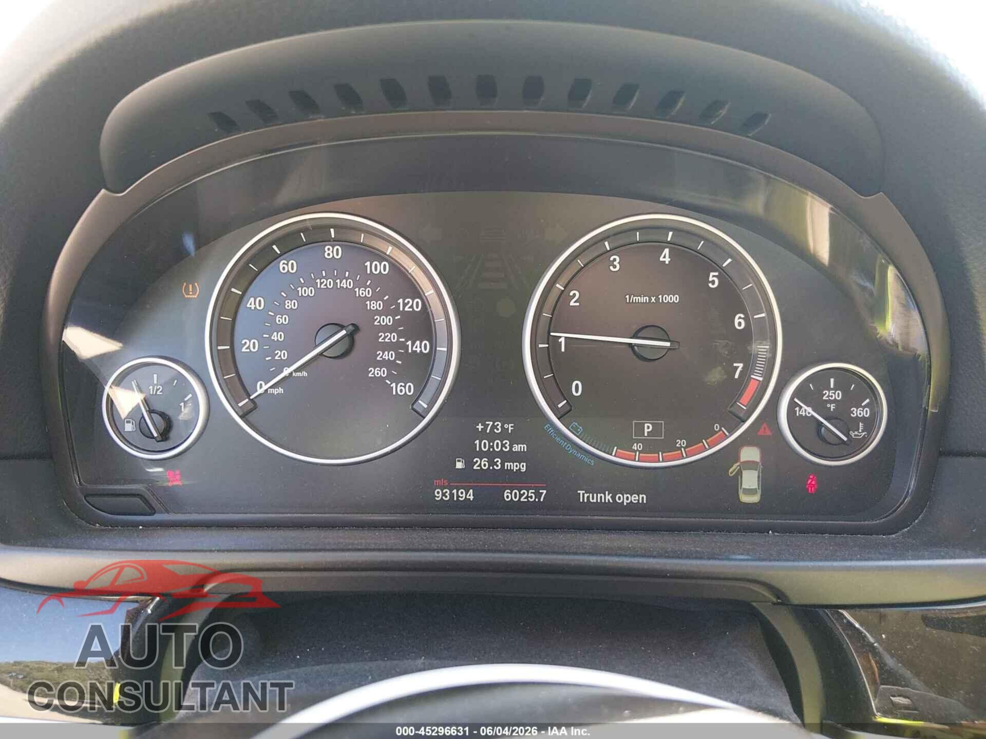 BMW 528I 2012 - WBAXH5C59CDW09044