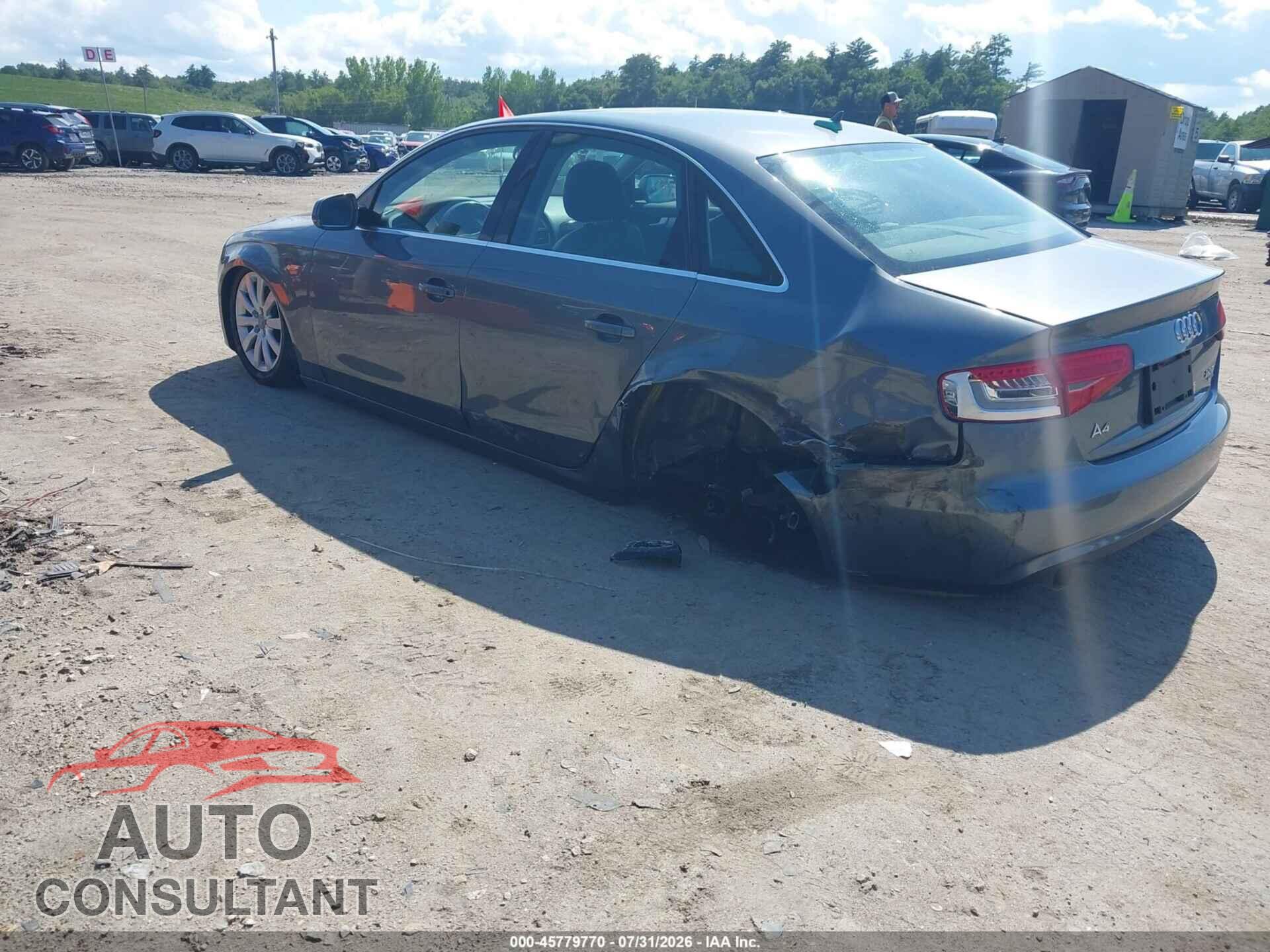 AUDI A4 2013 - WAUDFAFL3DN042255