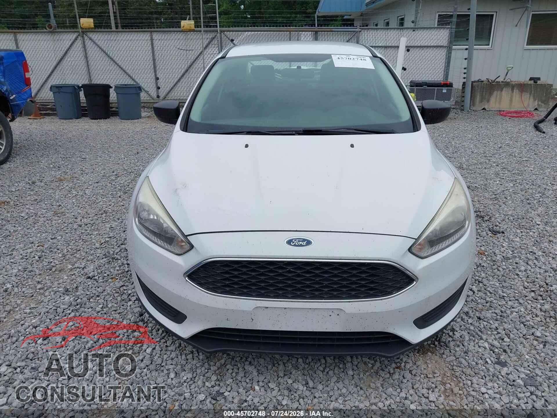 FORD FOCUS 2017 - 1FADP3E20HL302851