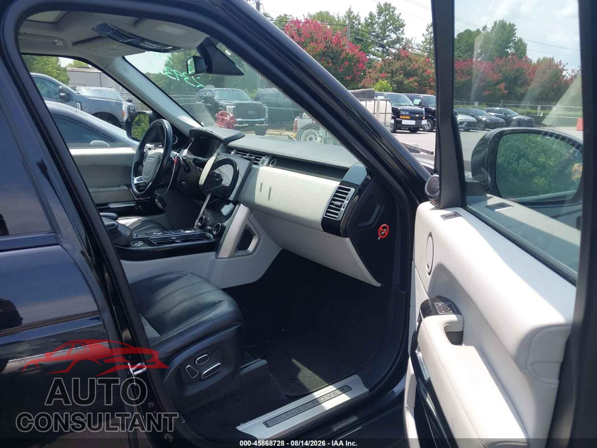 LAND ROVER RANGE ROVER 2015 - SALGS3TF8FA239303