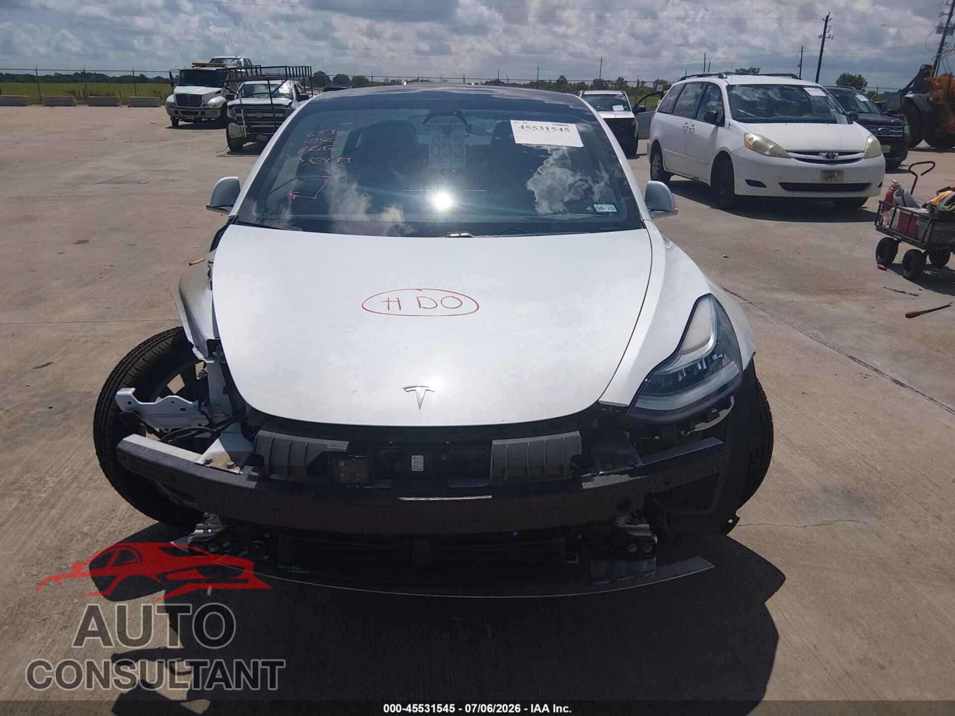 TESLA MODEL 3 2019 - 5YJ3E1EA8KF332133