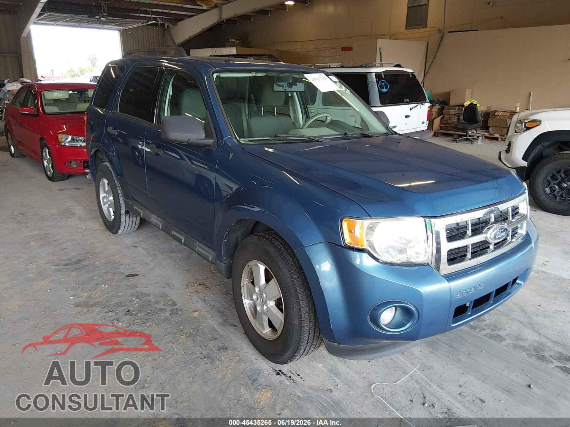 FORD ESCAPE 2010 - 1FMCU0DG5AKB20340