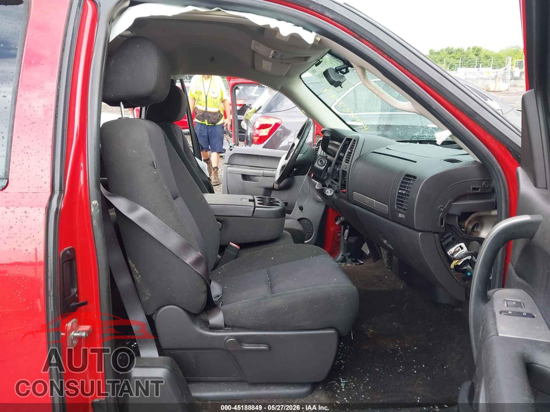 CHEVROLET SILVERADO 1500 2013 - 1GCRKSE7XDZ137029