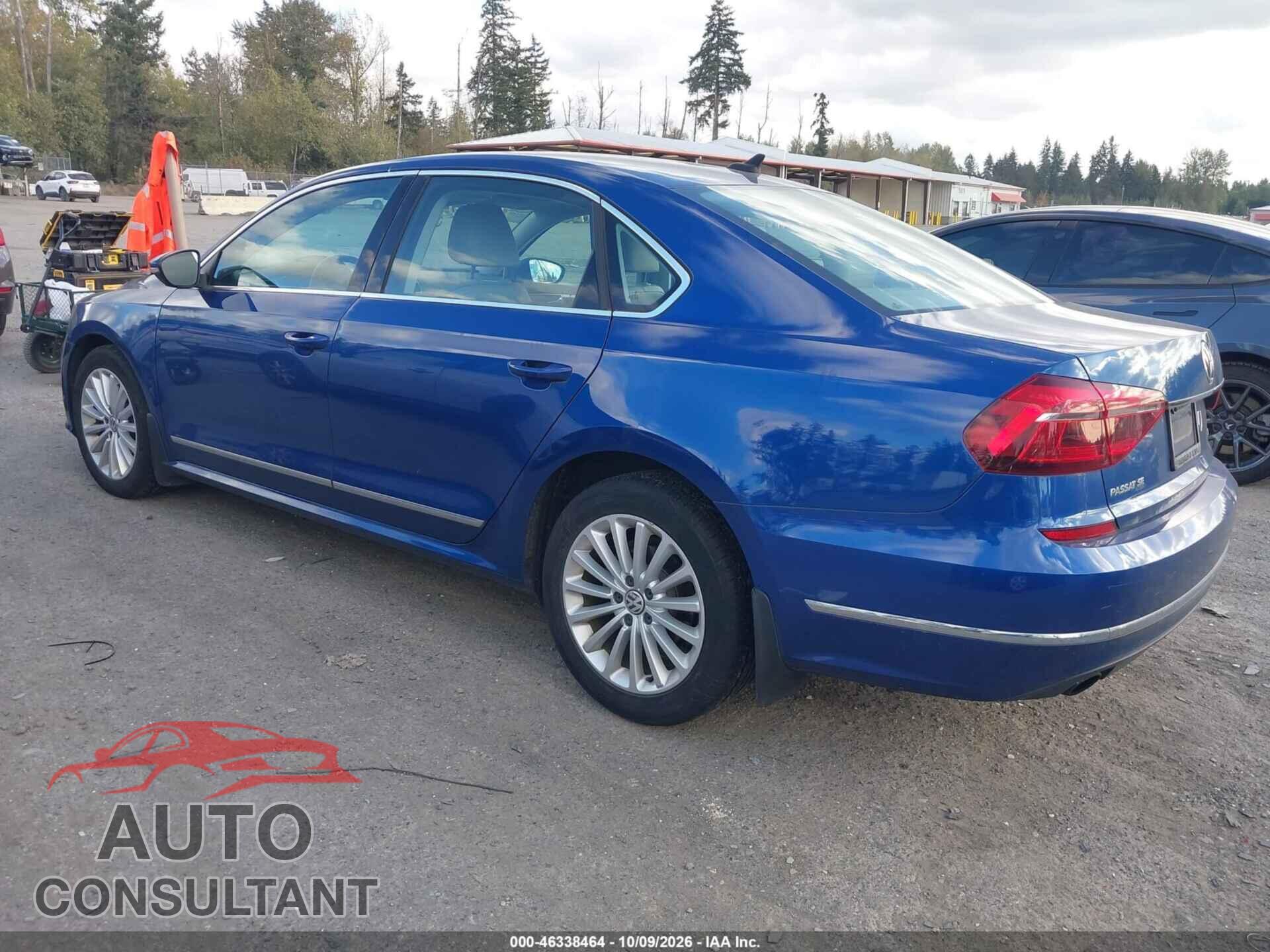 VOLKSWAGEN PASSAT 2017 - 1VWBT7A30HC003733