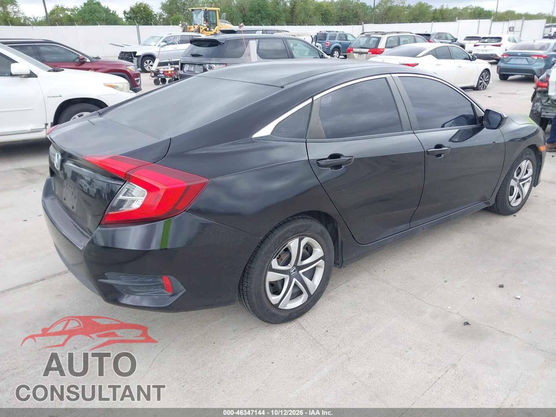 HONDA CIVIC 2018 - 19XFC2F58JE208037