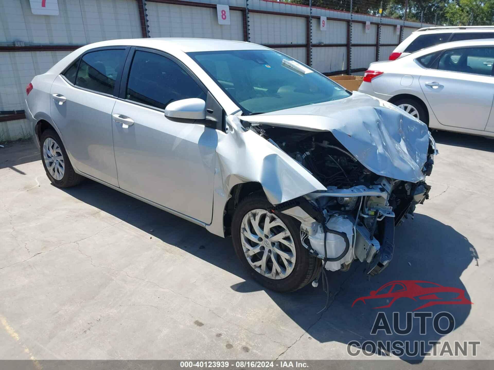 TOYOTA COROLLA 2017 - 5YFBURHE8HP700741