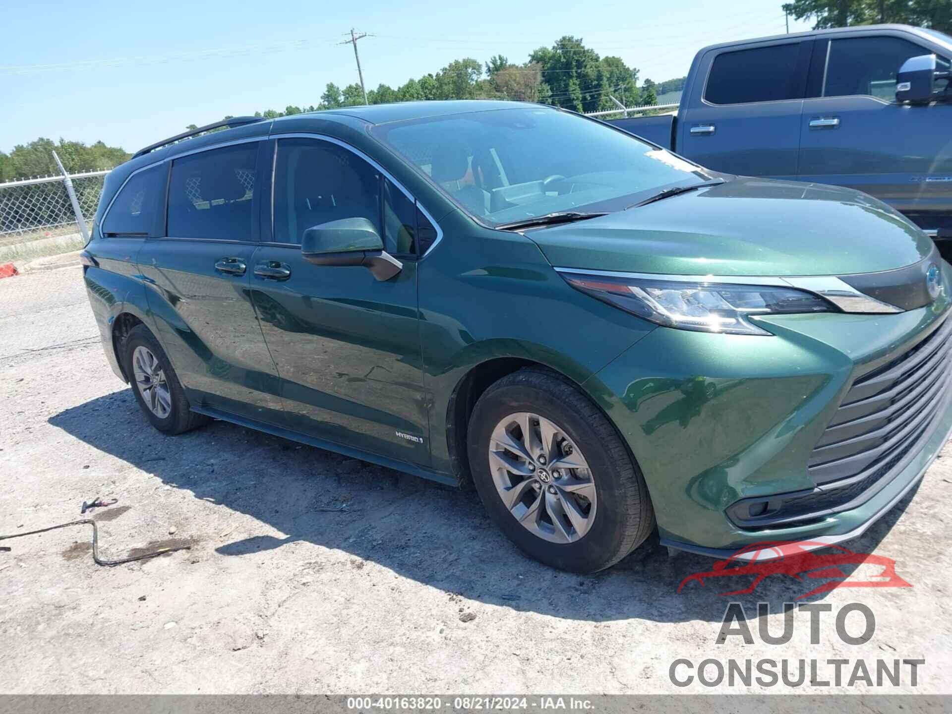 TOYOTA SIENNA 2021 - 5TDKRKEC0MS021253