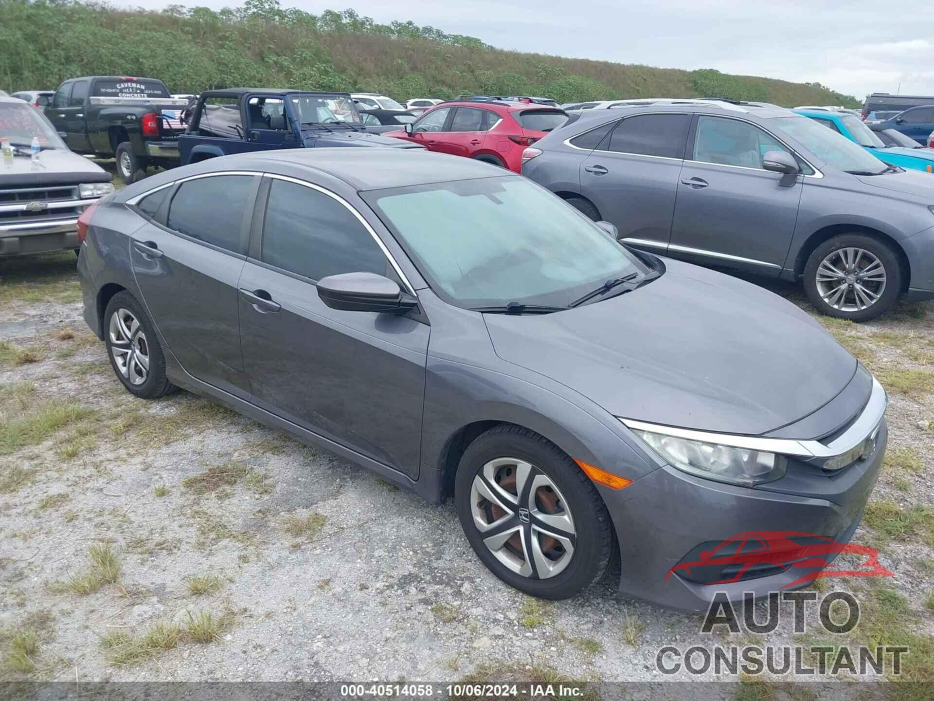 HONDA CIVIC 2018 - 2HGFC2F55JH599878