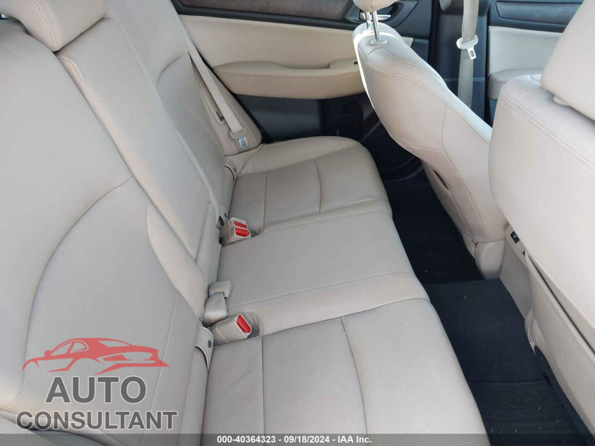 SUBARU OUTBACK 2017 - 4S4BSANC2H3315366