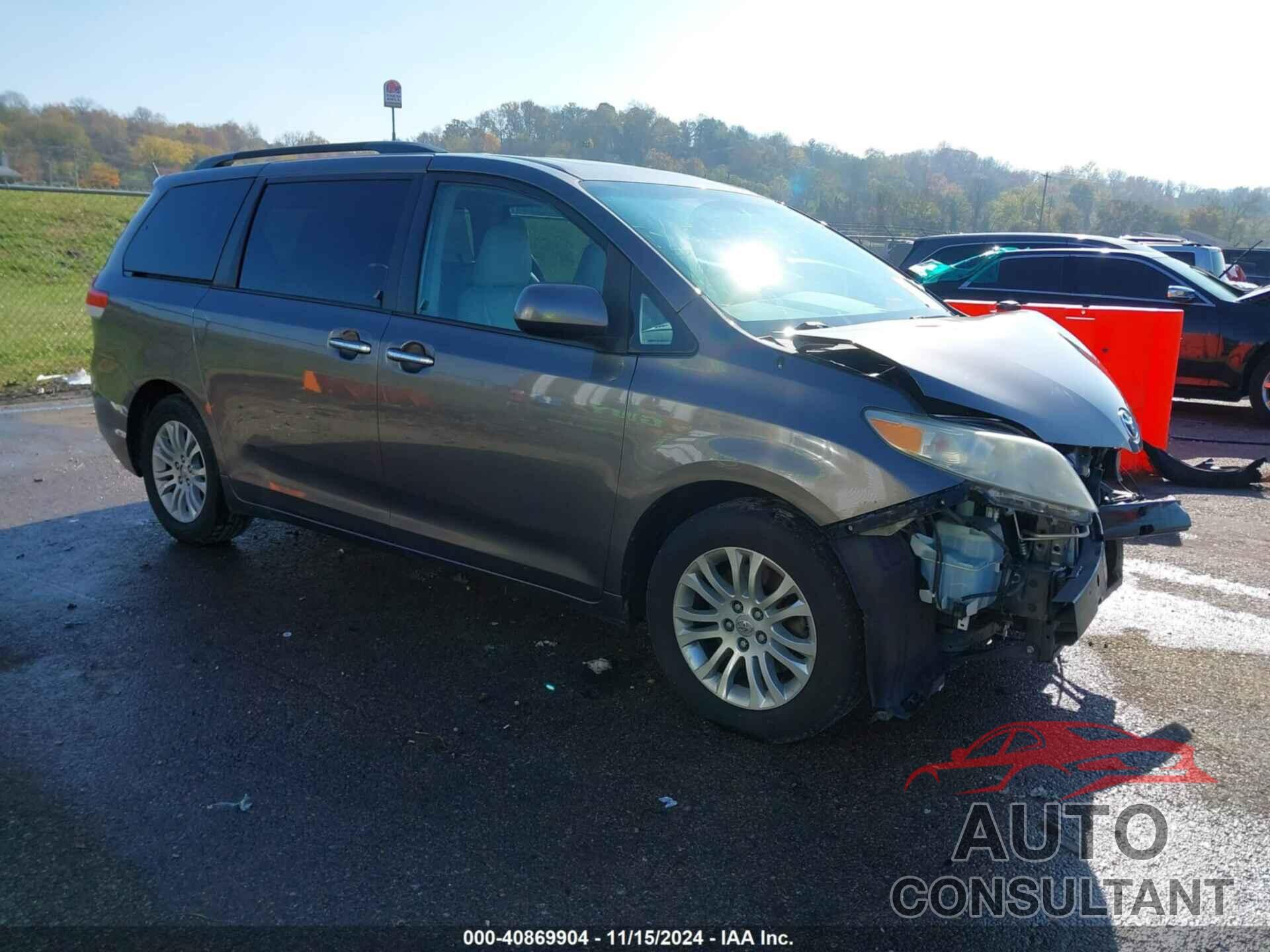 TOYOTA SIENNA 2012 - 5TDYK3DC4CS271700