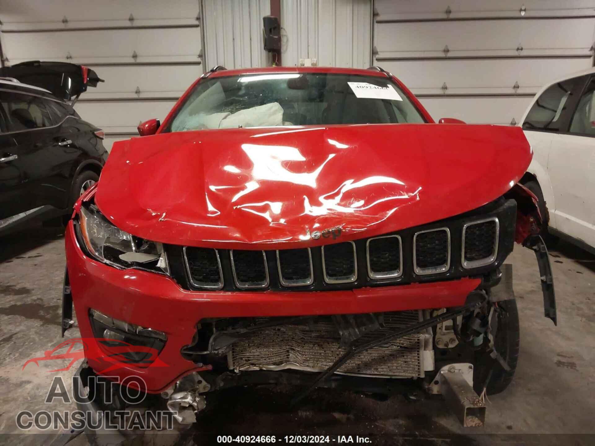 JEEP COMPASS 2019 - 3C4NJDBB3KT812715