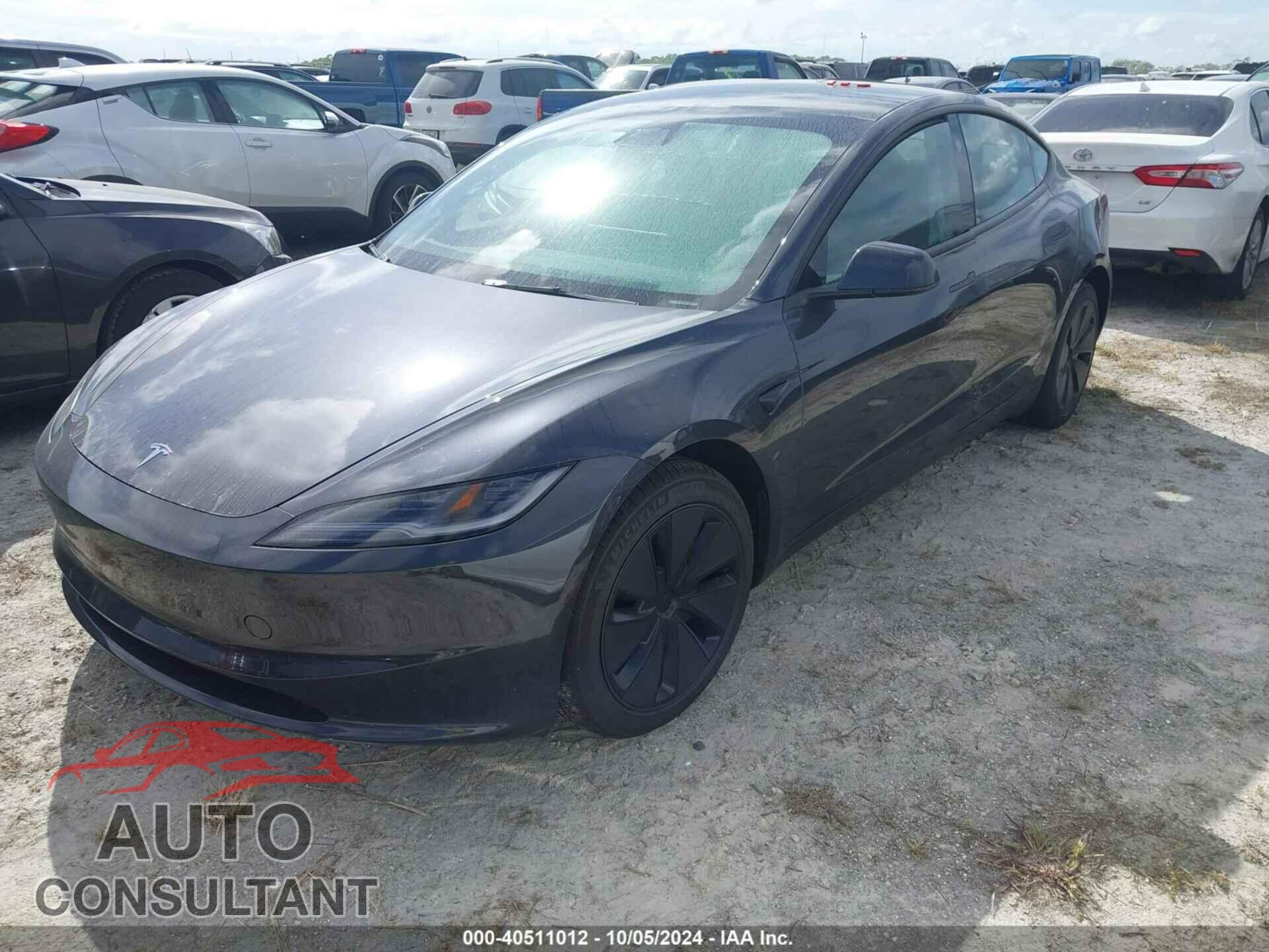 TESLA MODEL 3 2024 - 5YJ3E1EA2RF748043