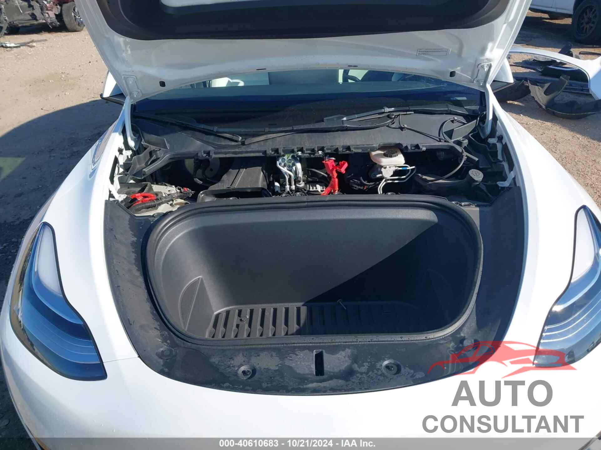 TESLA MODEL Y 2023 - 7SAYGDEE5PA148019