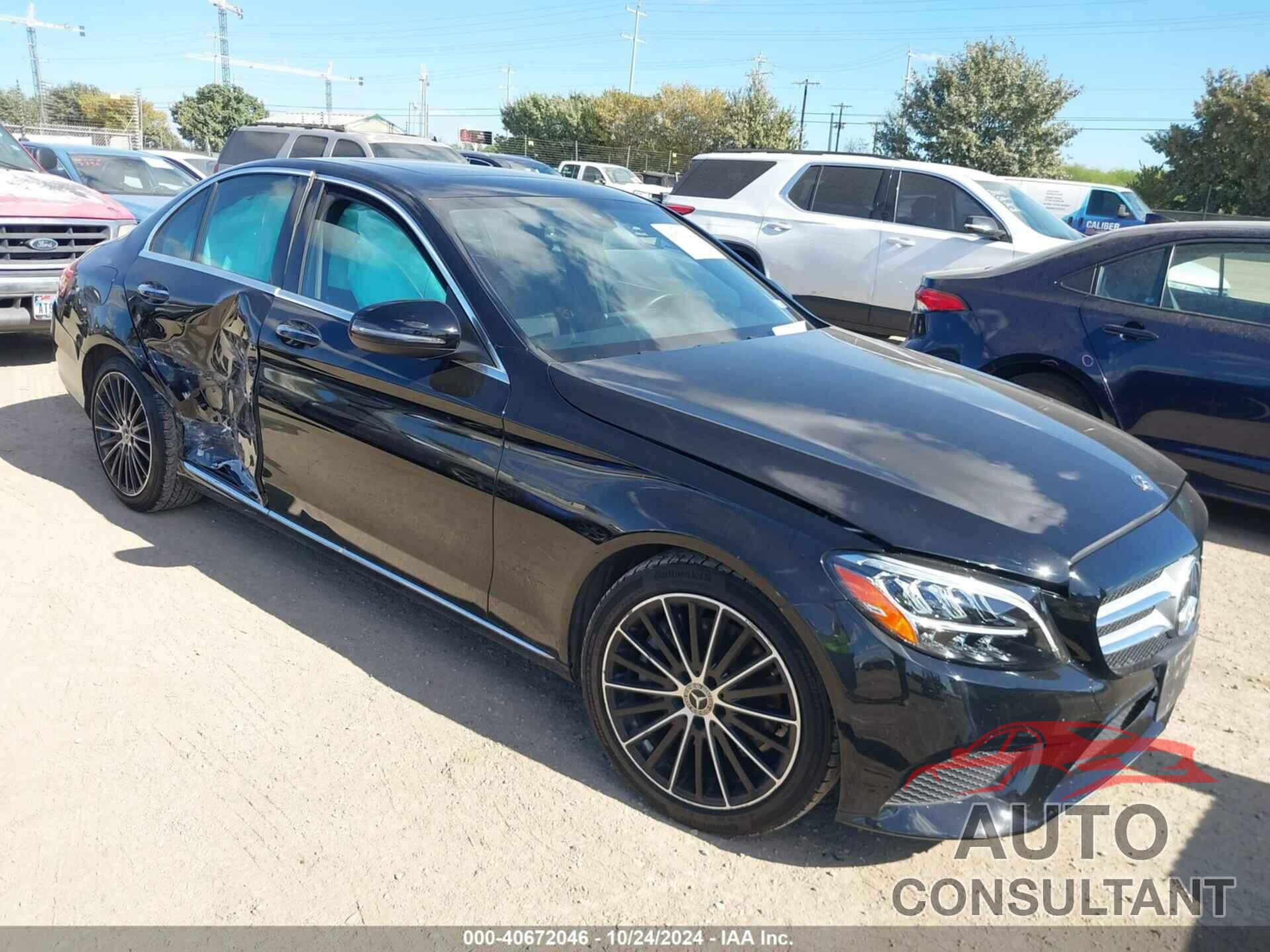 MERCEDES-BENZ C 300 2019 - 55SWF8DB7KU316565