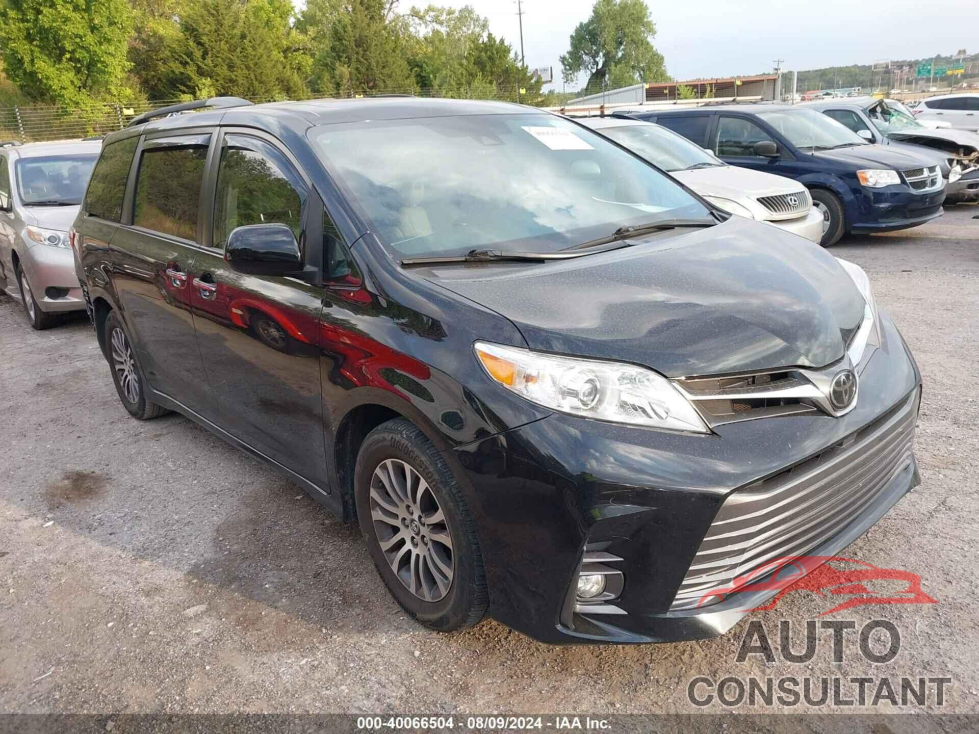 TOYOTA SIENNA 2019 - 5TDYZ3DC8KS979538