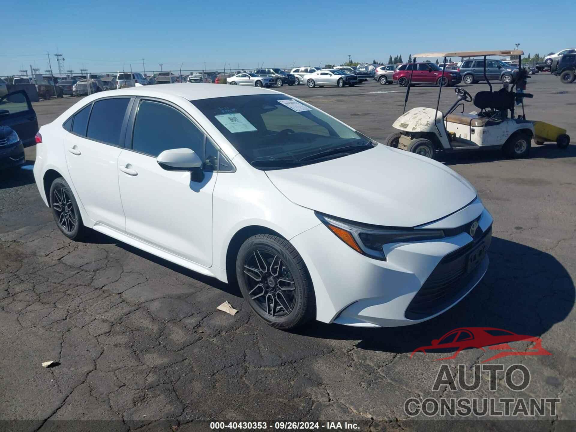 TOYOTA COROLLA 2023 - JTDBCMFE2PJ001987
