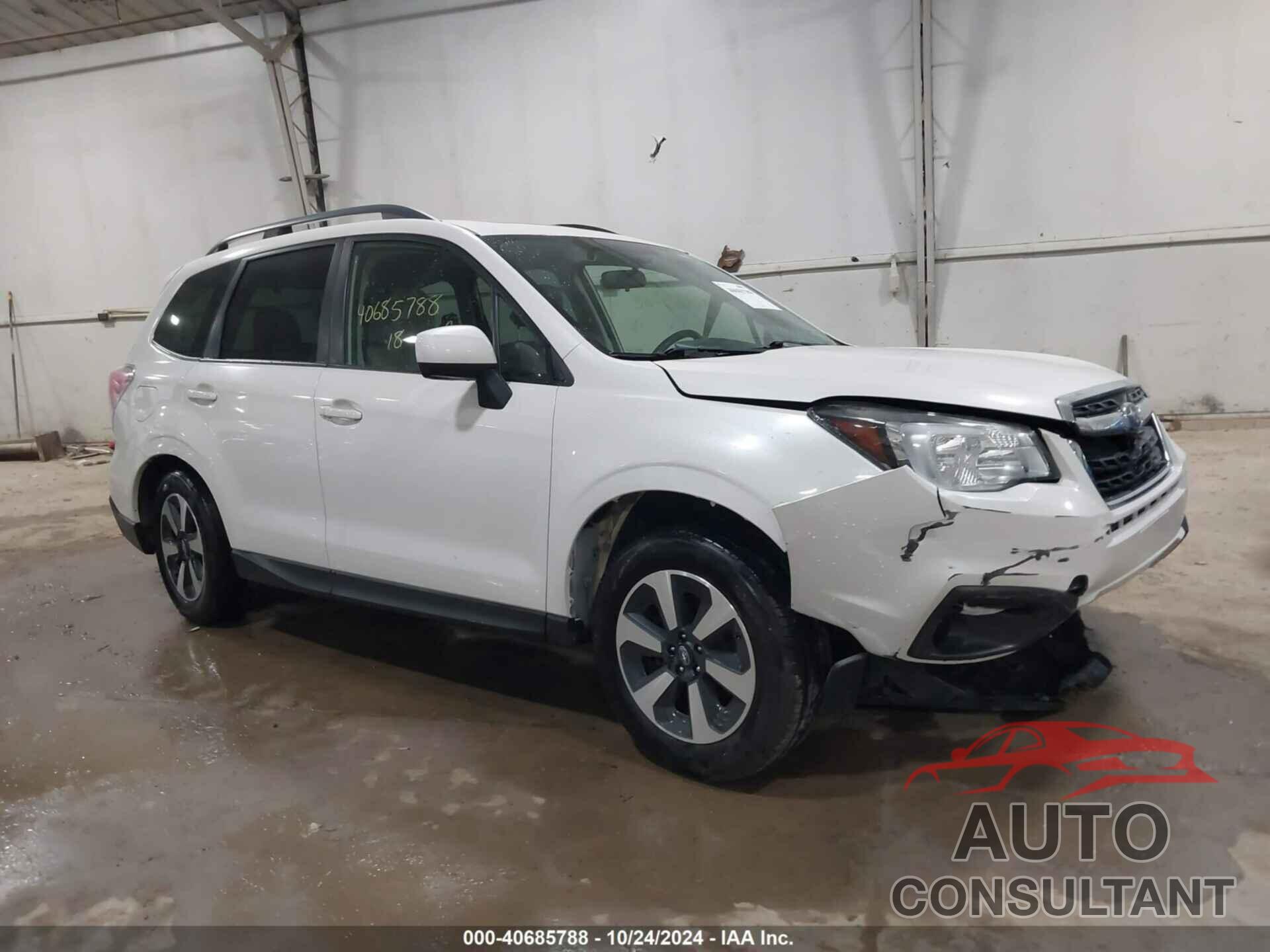 SUBARU FORESTER 2018 - JF2SJAGC7JH562221