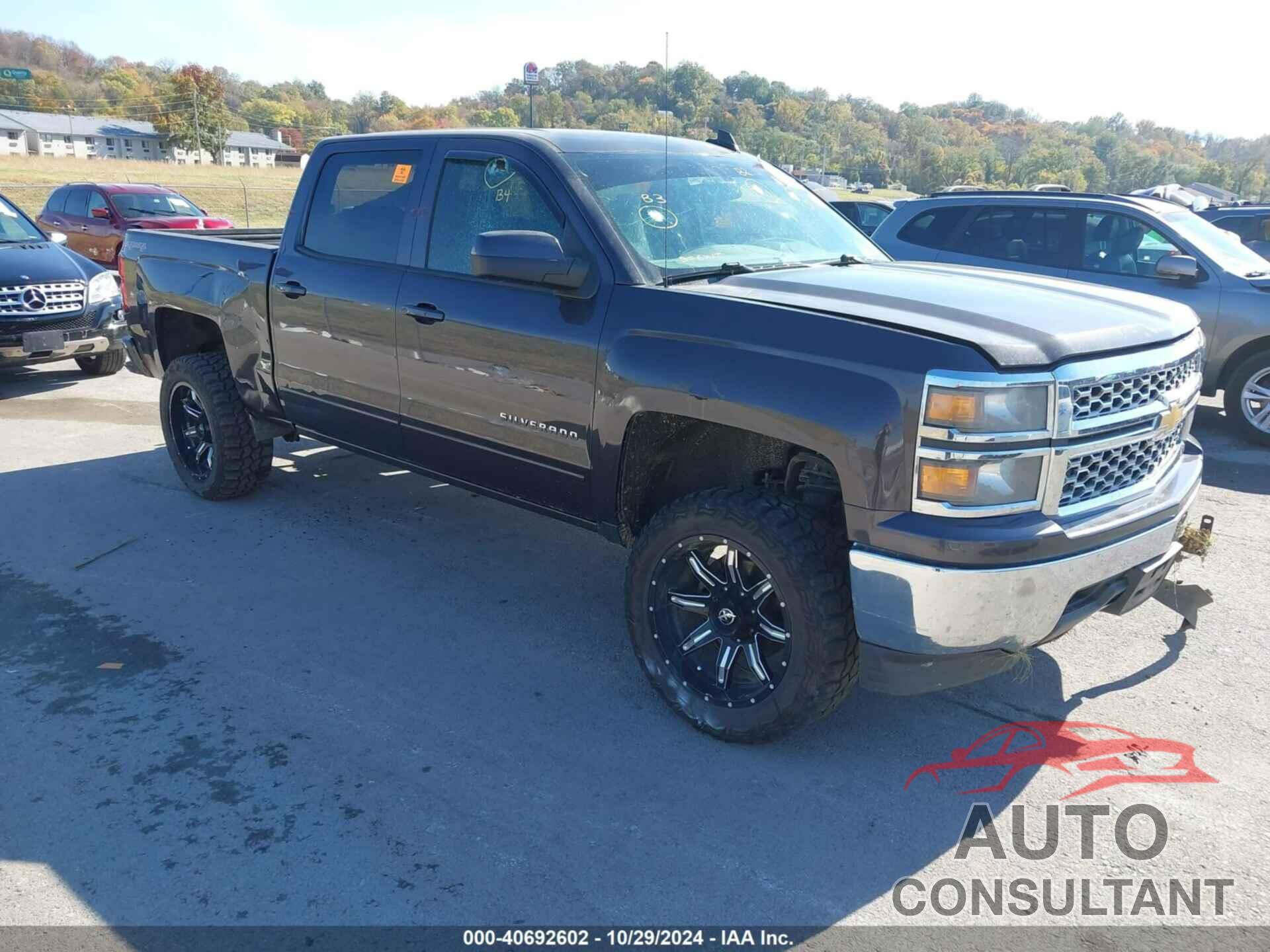 CHEVROLET SILVERADO 1500 2015 - 3GCUKREH3FG292200