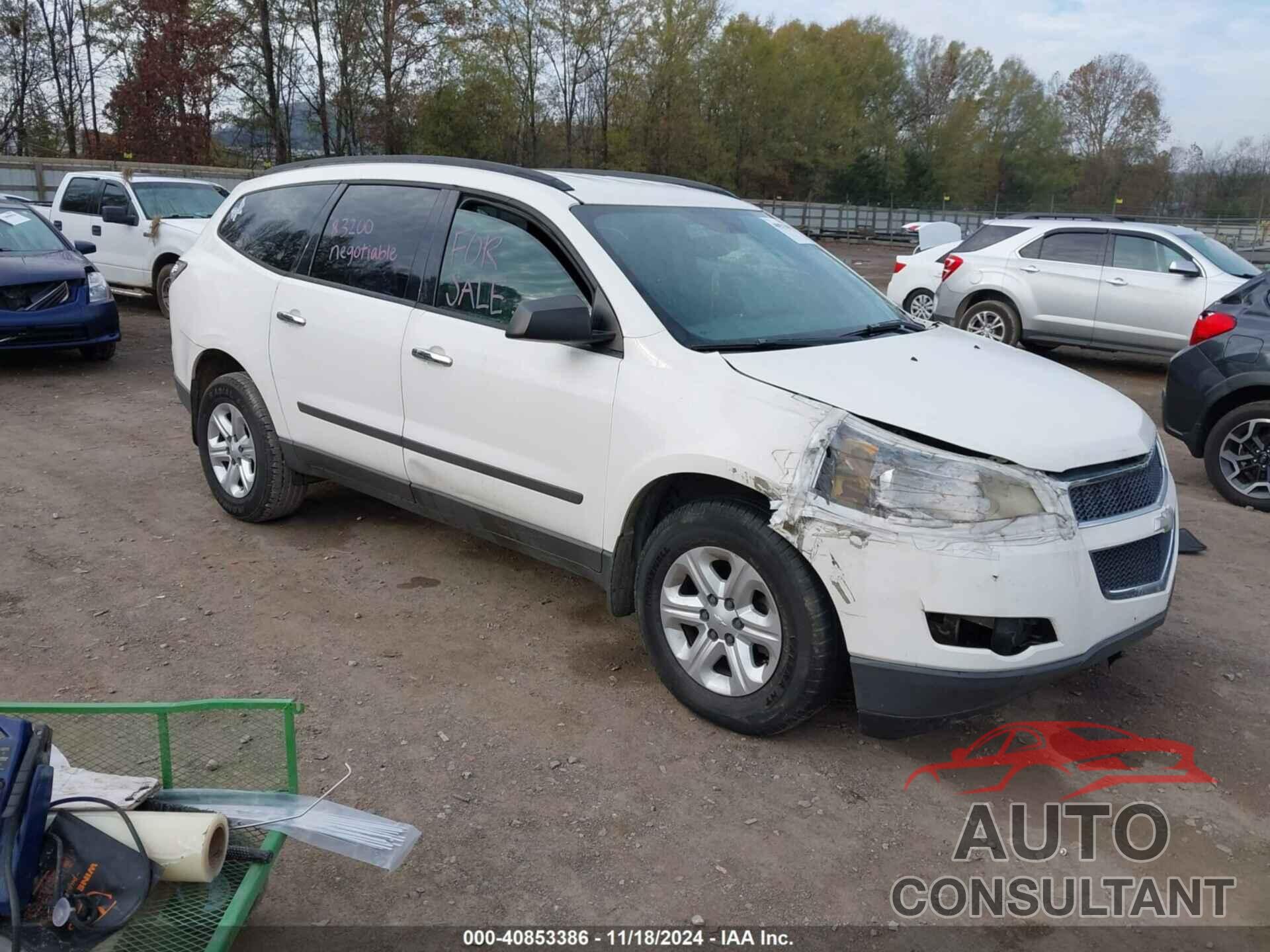 CHEVROLET TRAVERSE 2011 - 1GNKRFED5BJ182571