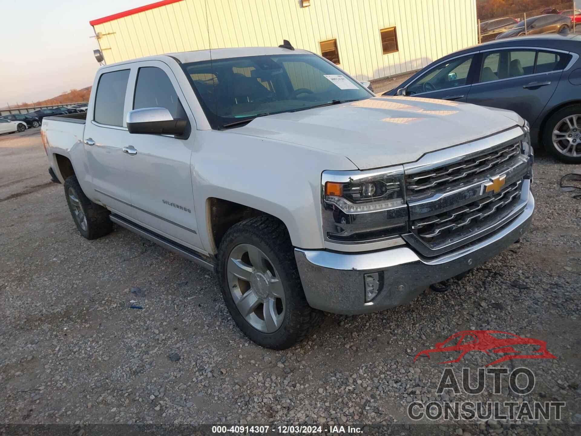 CHEVROLET SILVERADO 1500 2018 - 3GCUKSEJ4JG449252