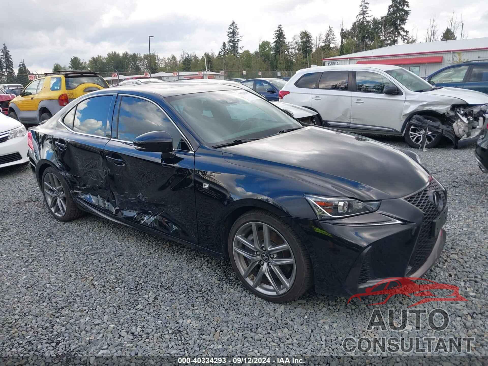 LEXUS IS 300 2018 - JTHC81D20J5033171