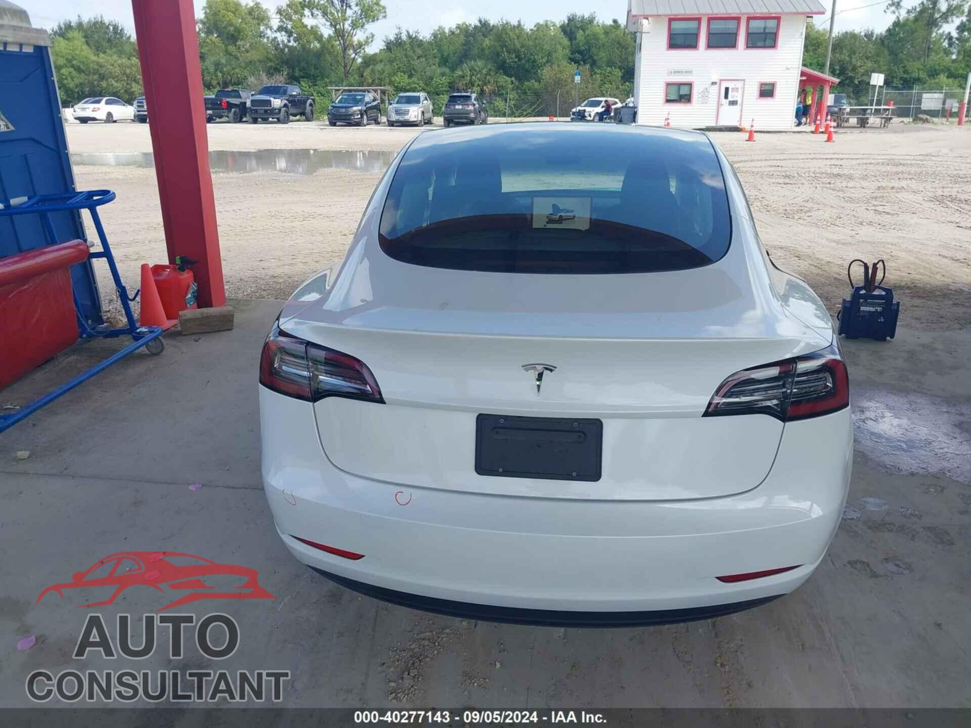TESLA MODEL 3 2023 - 5YJ3E1EA9PF448285