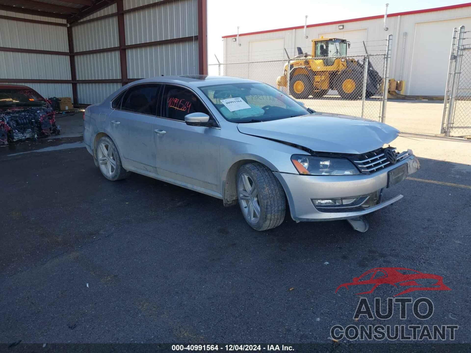 VOLKSWAGEN PASSAT 2013 - 1VWCN7A35DC074029