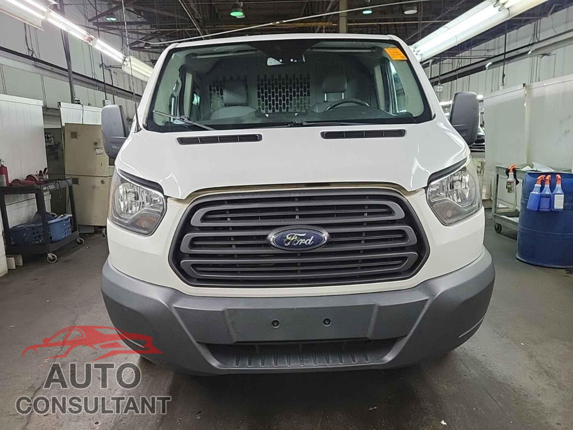 FORD TRANSIT 2018 - 1FTYE1YM2JKB52014