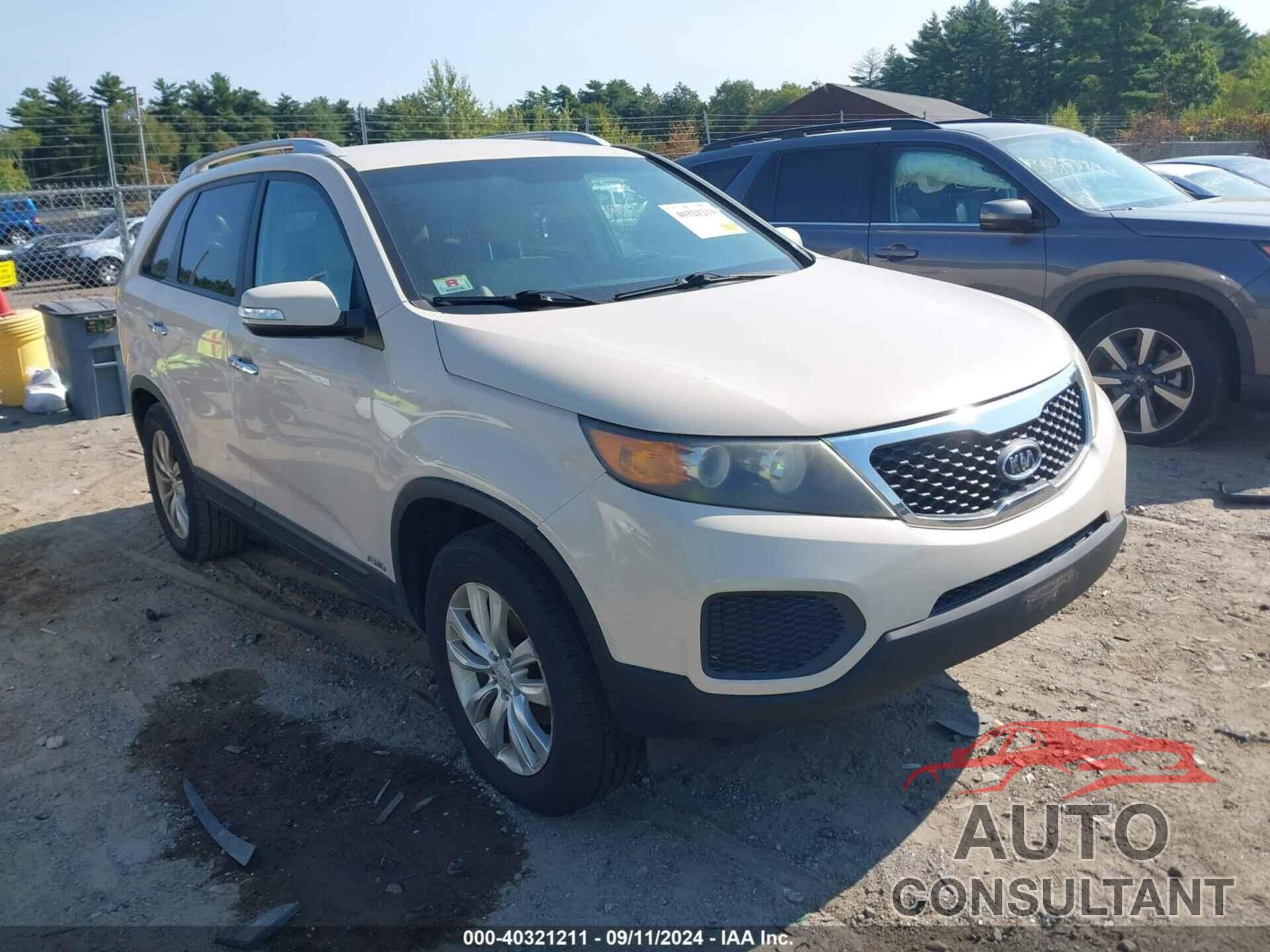 KIA SORENTO 2011 - 5XYKTDA21BG114853