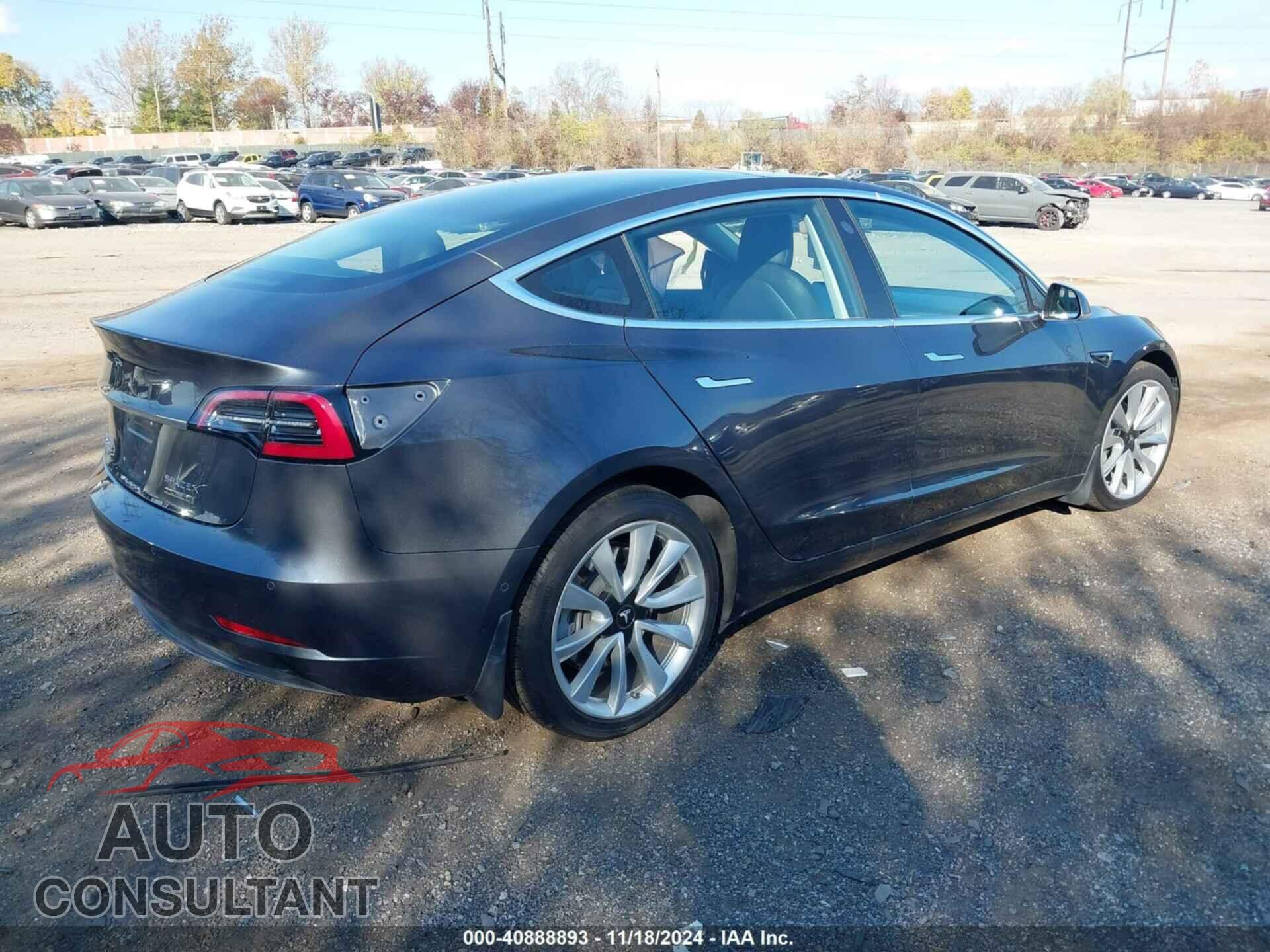 TESLA MODEL 3 2018 - 5YJ3E1EB9JF087270