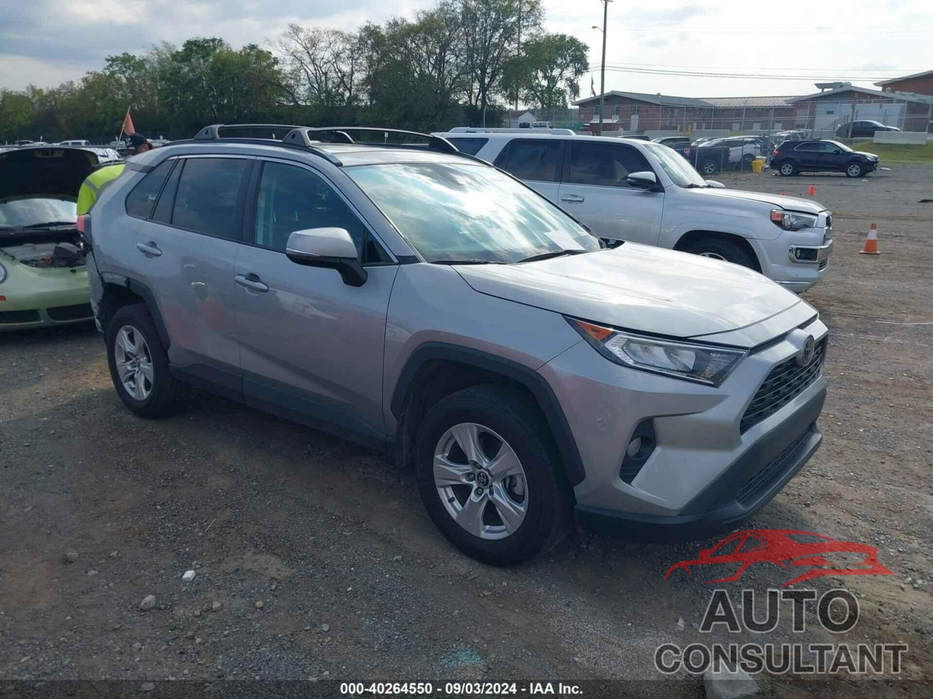 TOYOTA RAV4 2019 - 2T3W1RFV1KW012929