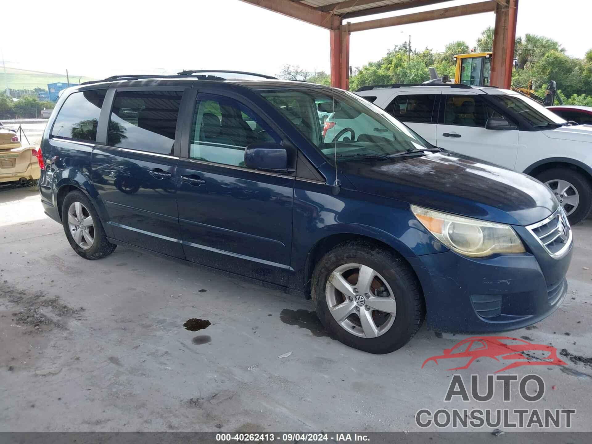 VOLKSWAGEN ROUTAN 2009 - 2V8HW54X89R595354