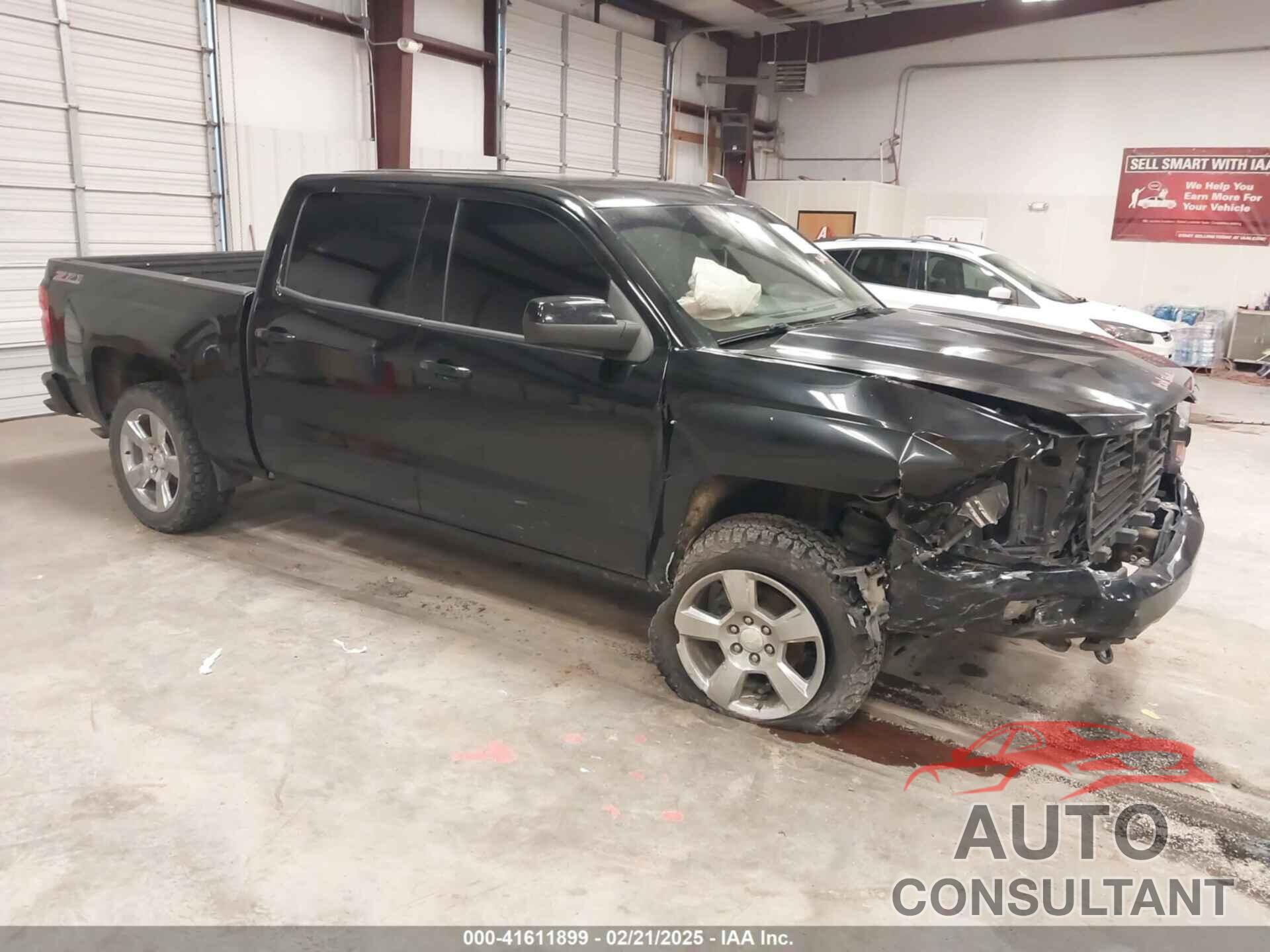 CHEVROLET SILVERADO 1500 2017 - 3GCUKREC6HG501307