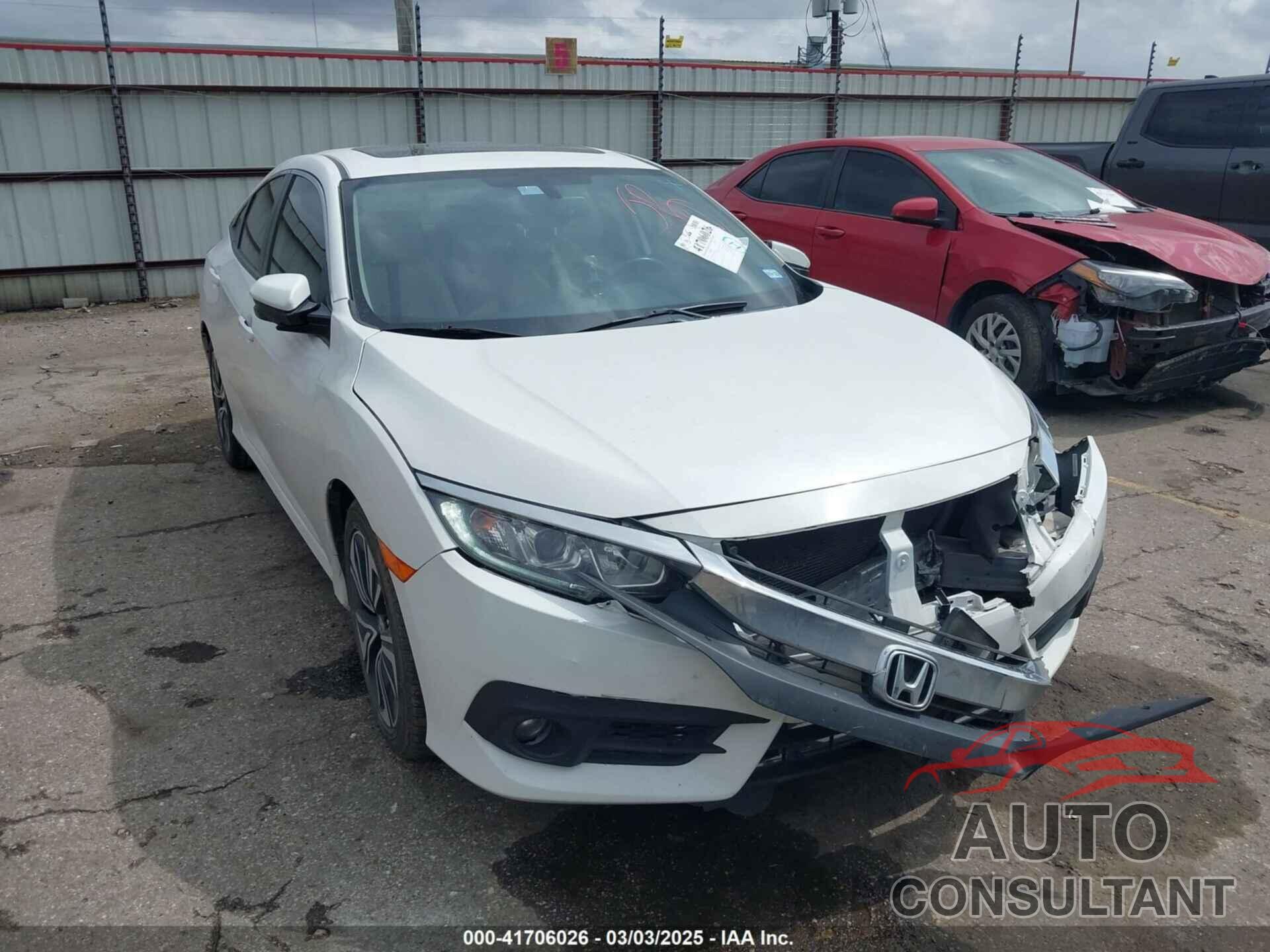 HONDA CIVIC 2018 - JHMFC1F72JX021175