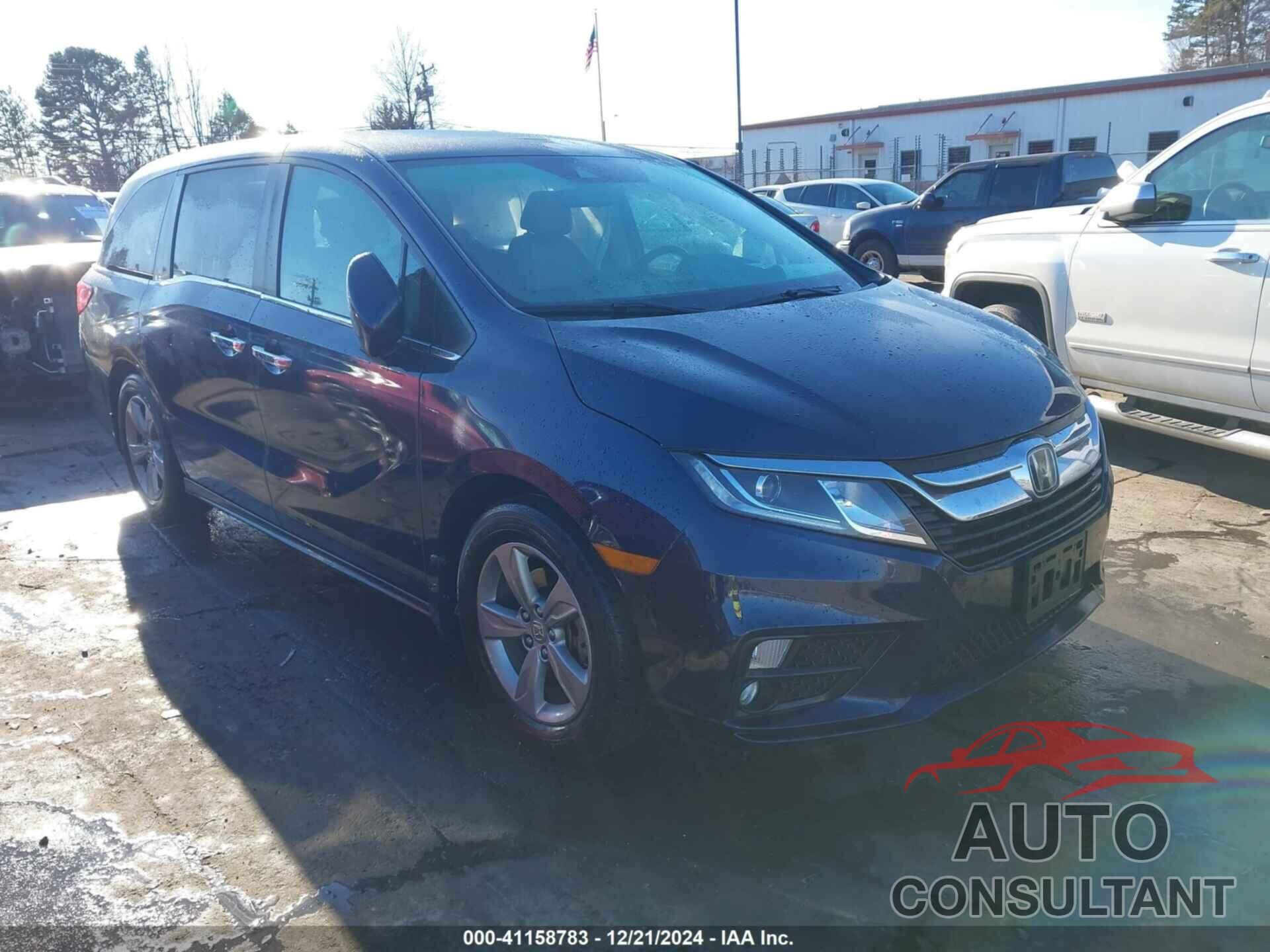 HONDA ODYSSEY 2018 - 5FNRL6H71JB091964