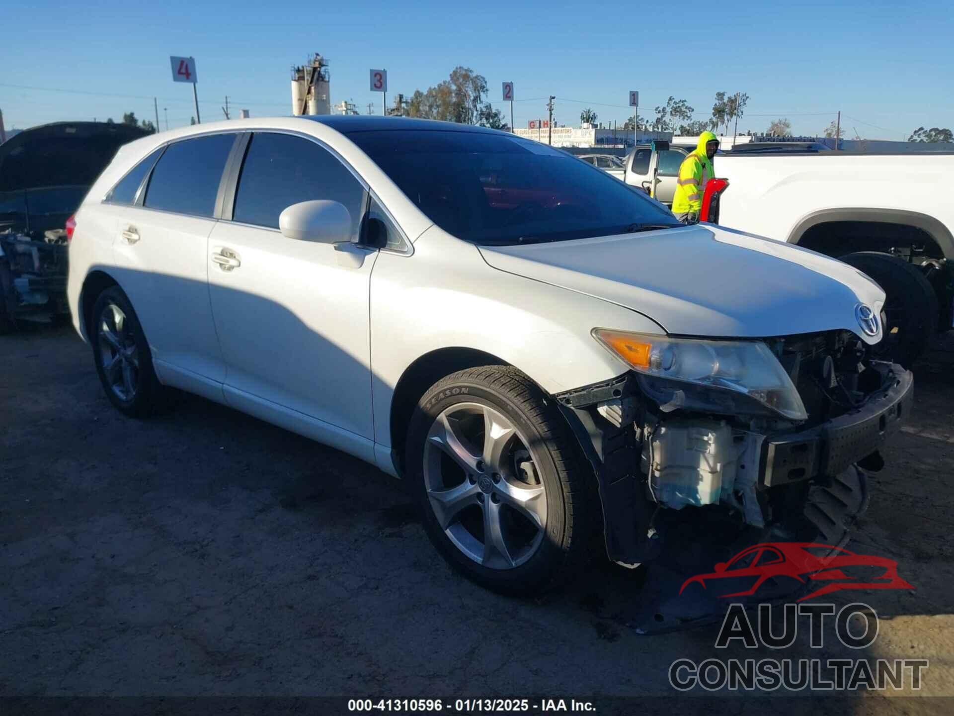 TOYOTA VENZA 2010 - 4T3ZK3BB6AU025502