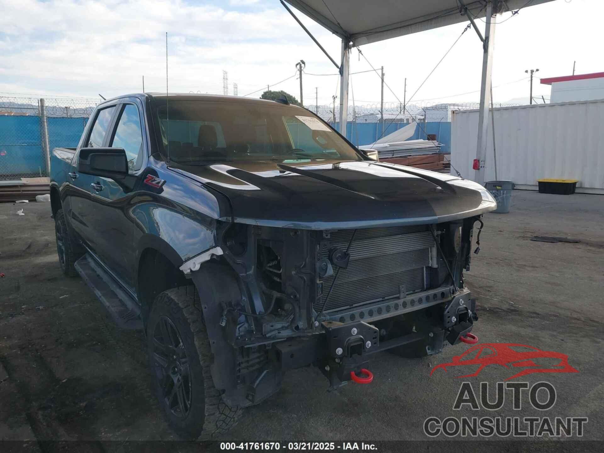 CHEVROLET SILVERADO 1500 2021 - 1GCPYFED1MZ449887
