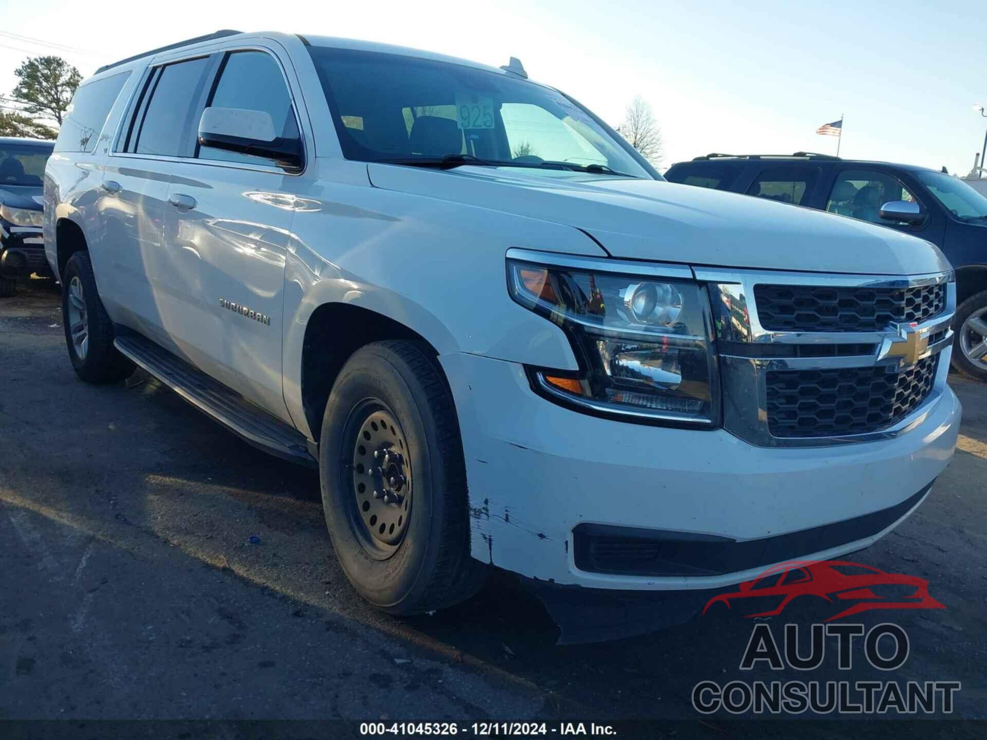 CHEVROLET SUBURBAN 2018 - 1GNSCHKCXJR109429