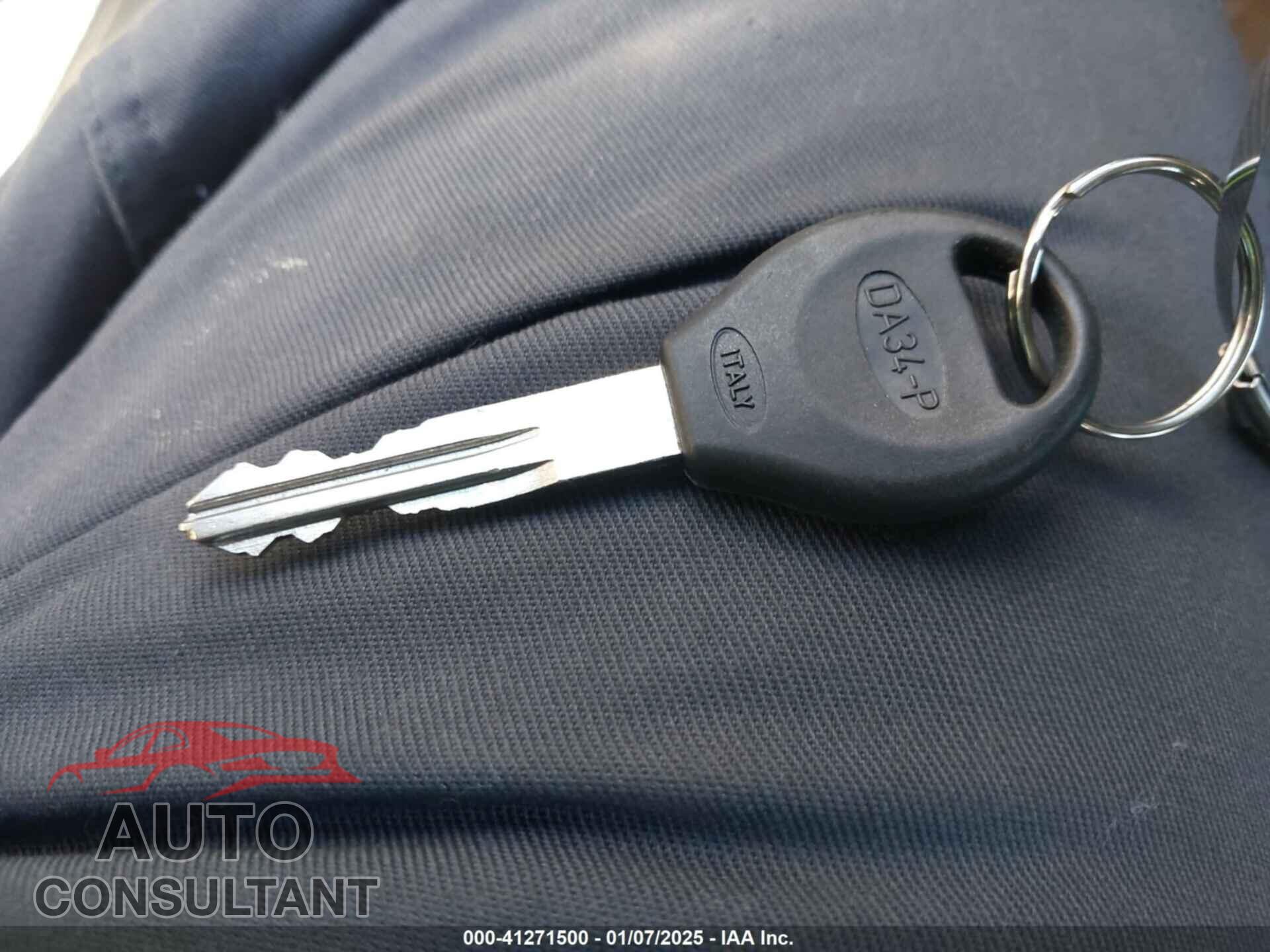 NISSAN VERSA NOTE 2014 - 3N1CE2CP3EL436812