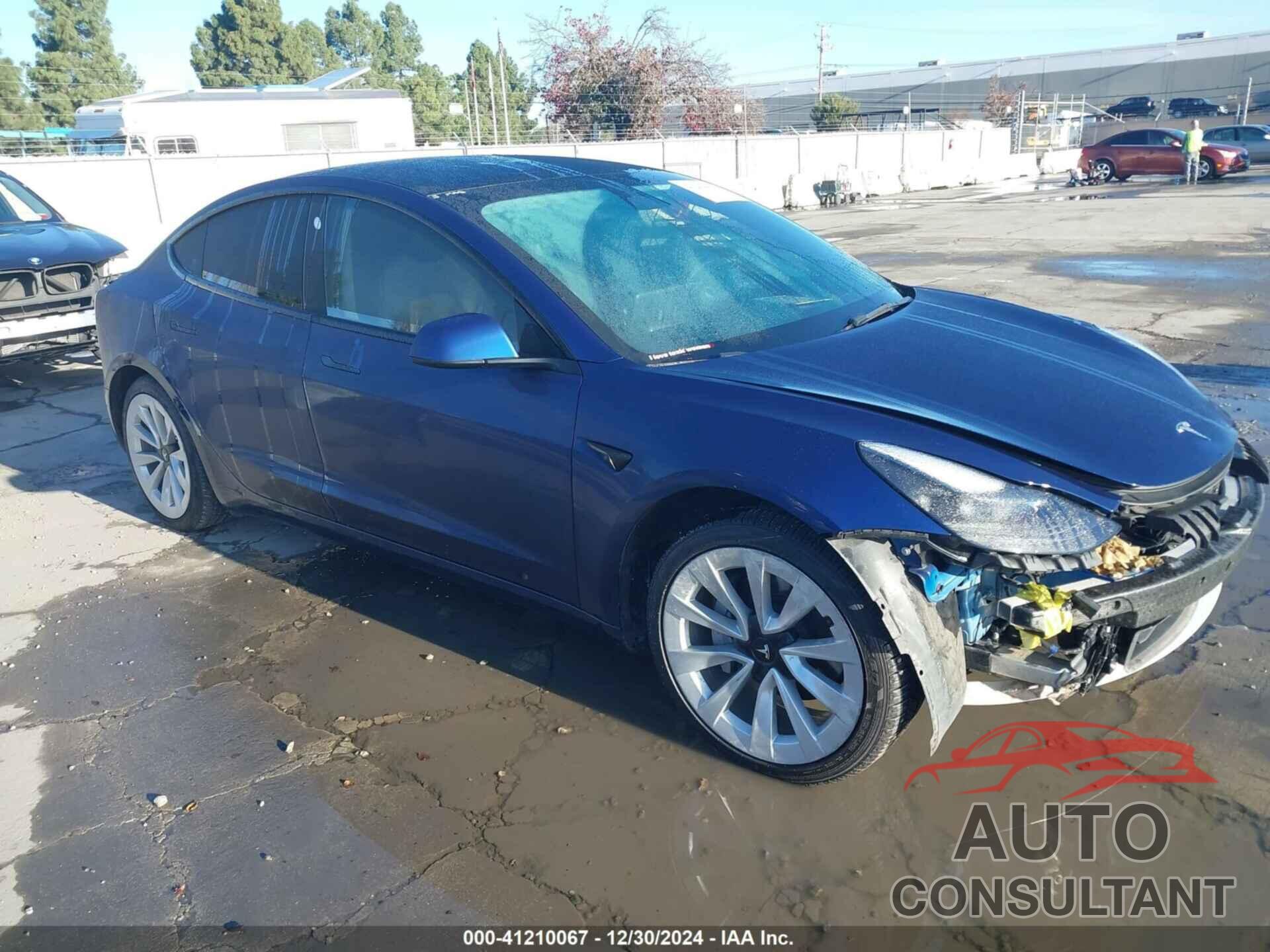 TESLA MODEL 3 2022 - 5YJ3E1EB6NF142571