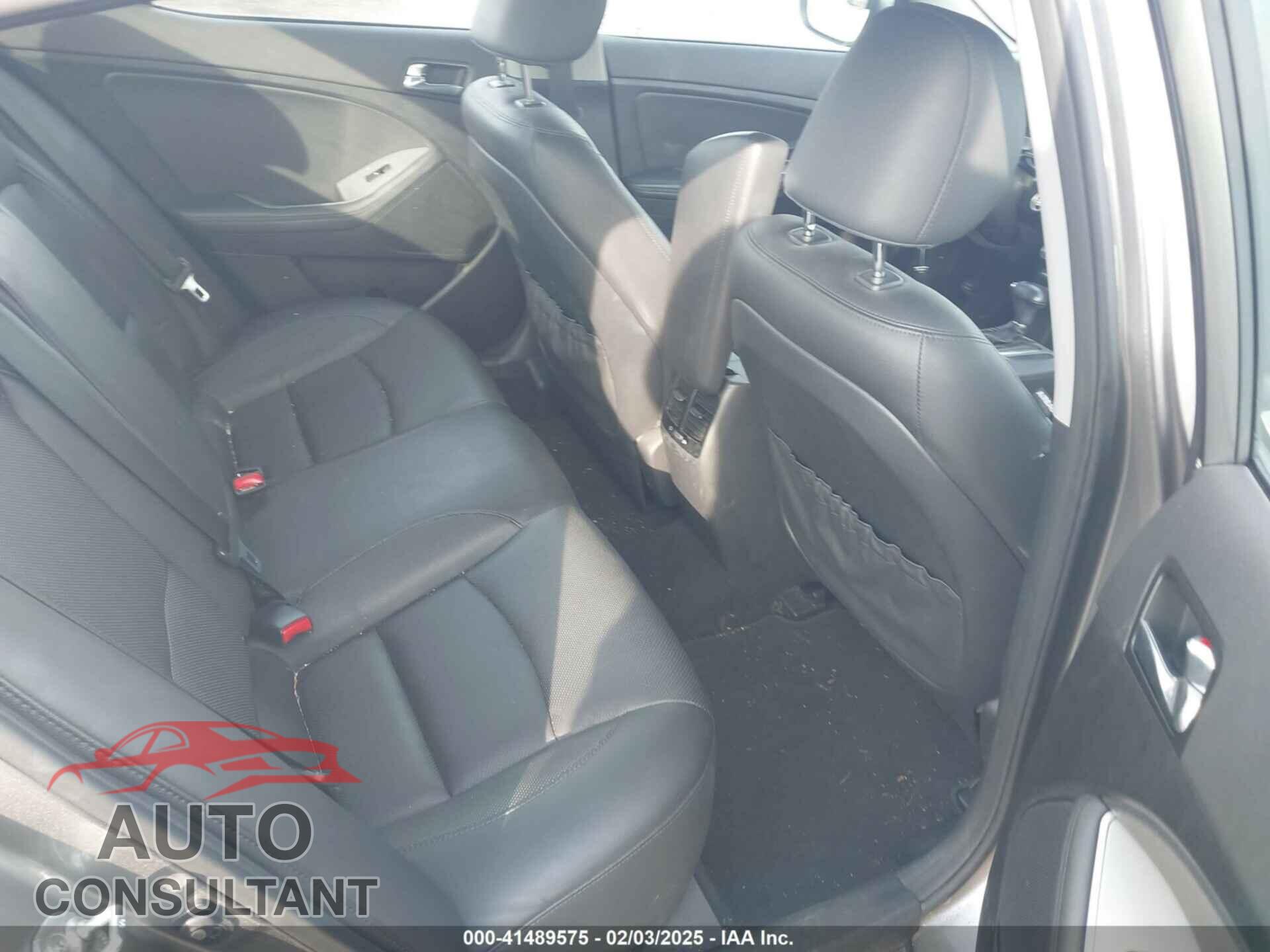 KIA OPTIMA 2014 - 5XXGR4A64EG286133