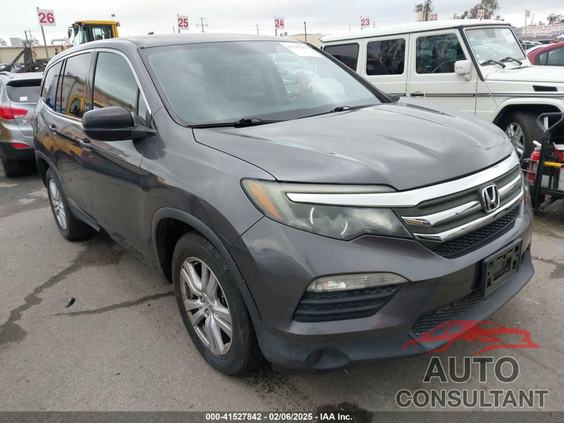 HONDA PILOT 2016 - 5FNYF5H16GB032832